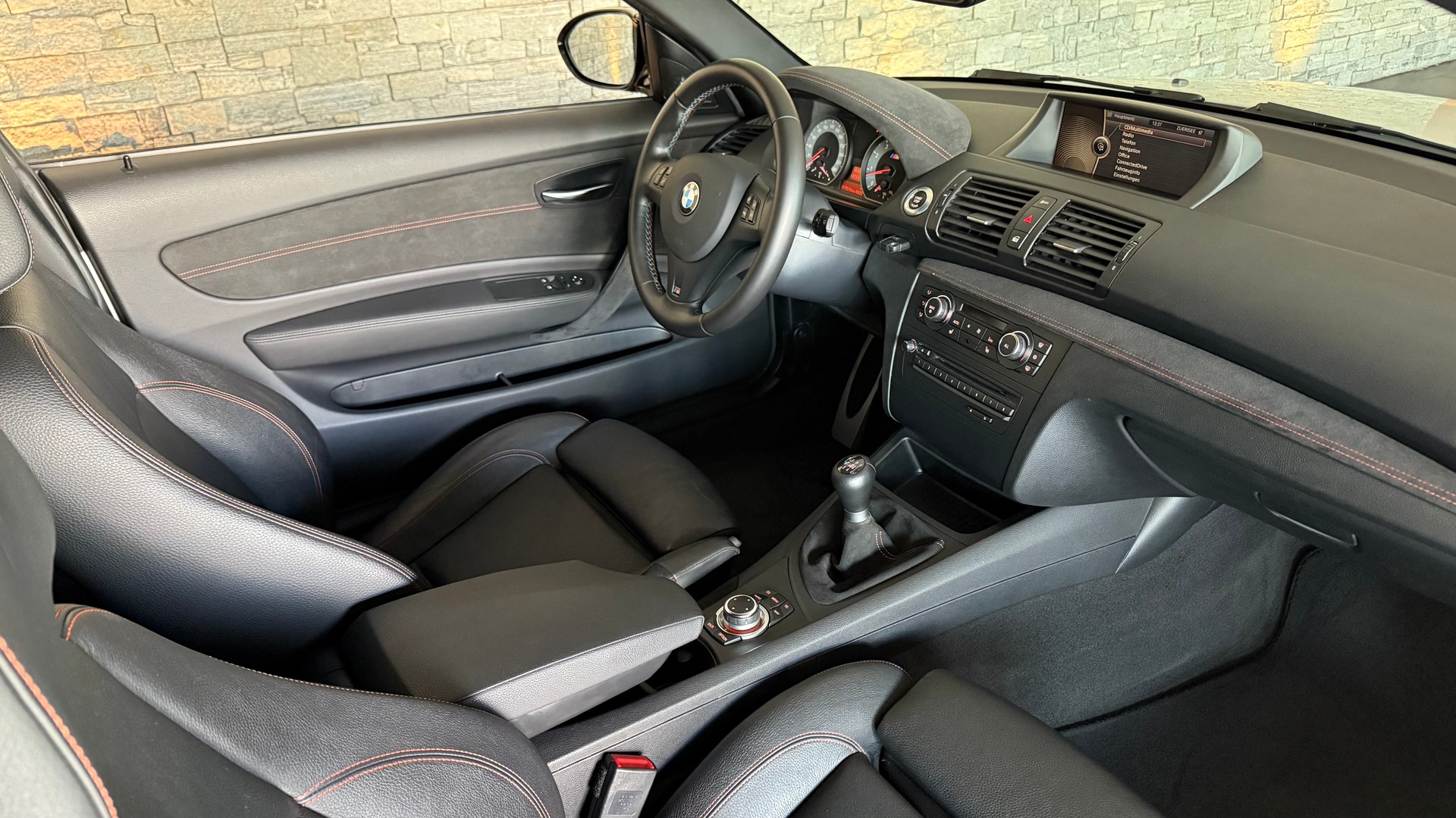 BMW 1er M Coupé-image-17