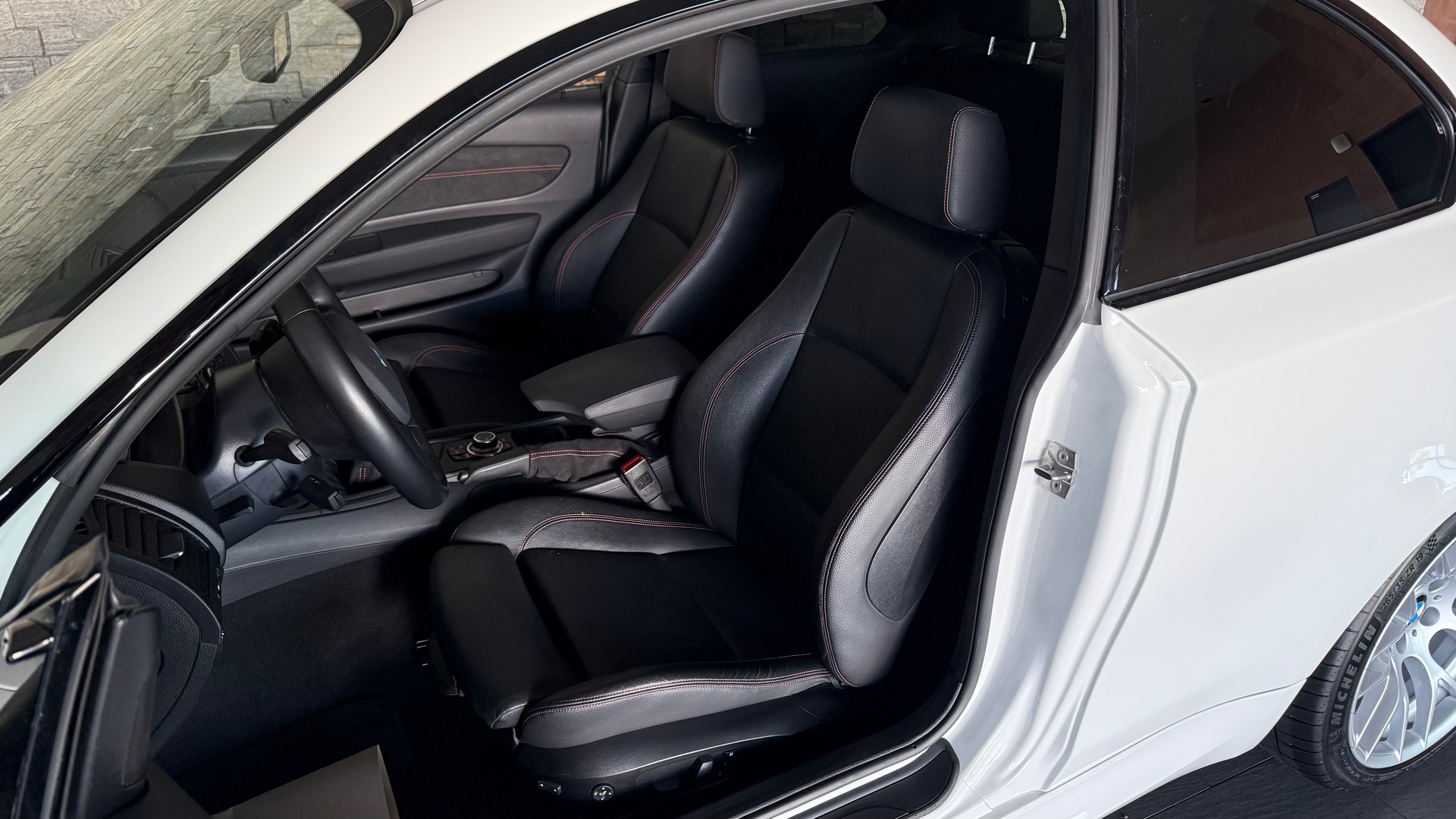 BMW 1er M Coupé-image-14