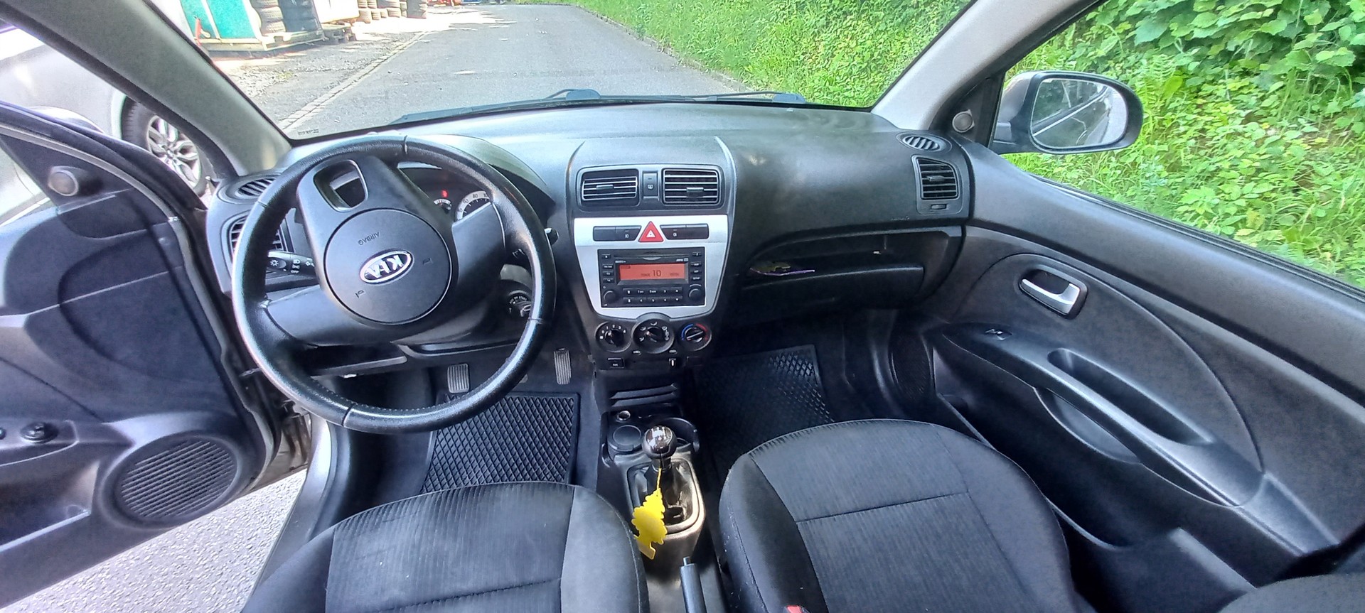 KIA Picanto 1.0 _seven-image-8