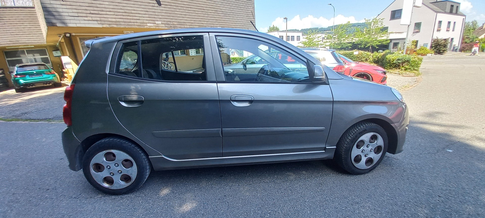 KIA Picanto 1.0 _seven-image-6