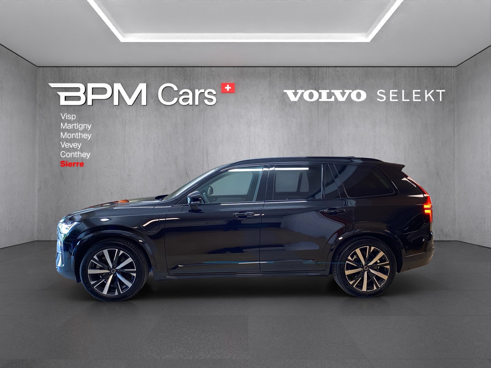 VOLVO XC90 T8 eAWD PluginHybrid Plus Dark Geartronic-image-16