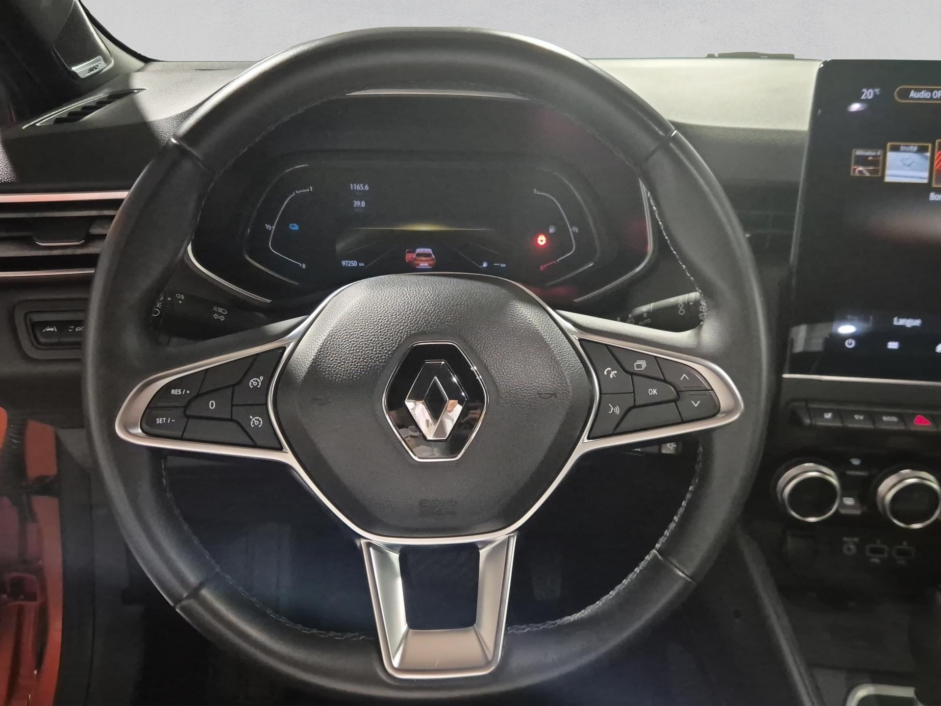 RENAULT Clio 1.6 E-Tech Intens-image-9