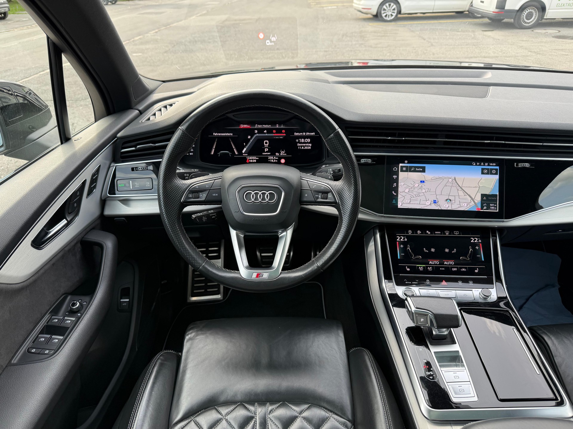 AUDI Q7 3.0 50 TDI S Line quattro T-Tronic *Traumausstattung*-image-25