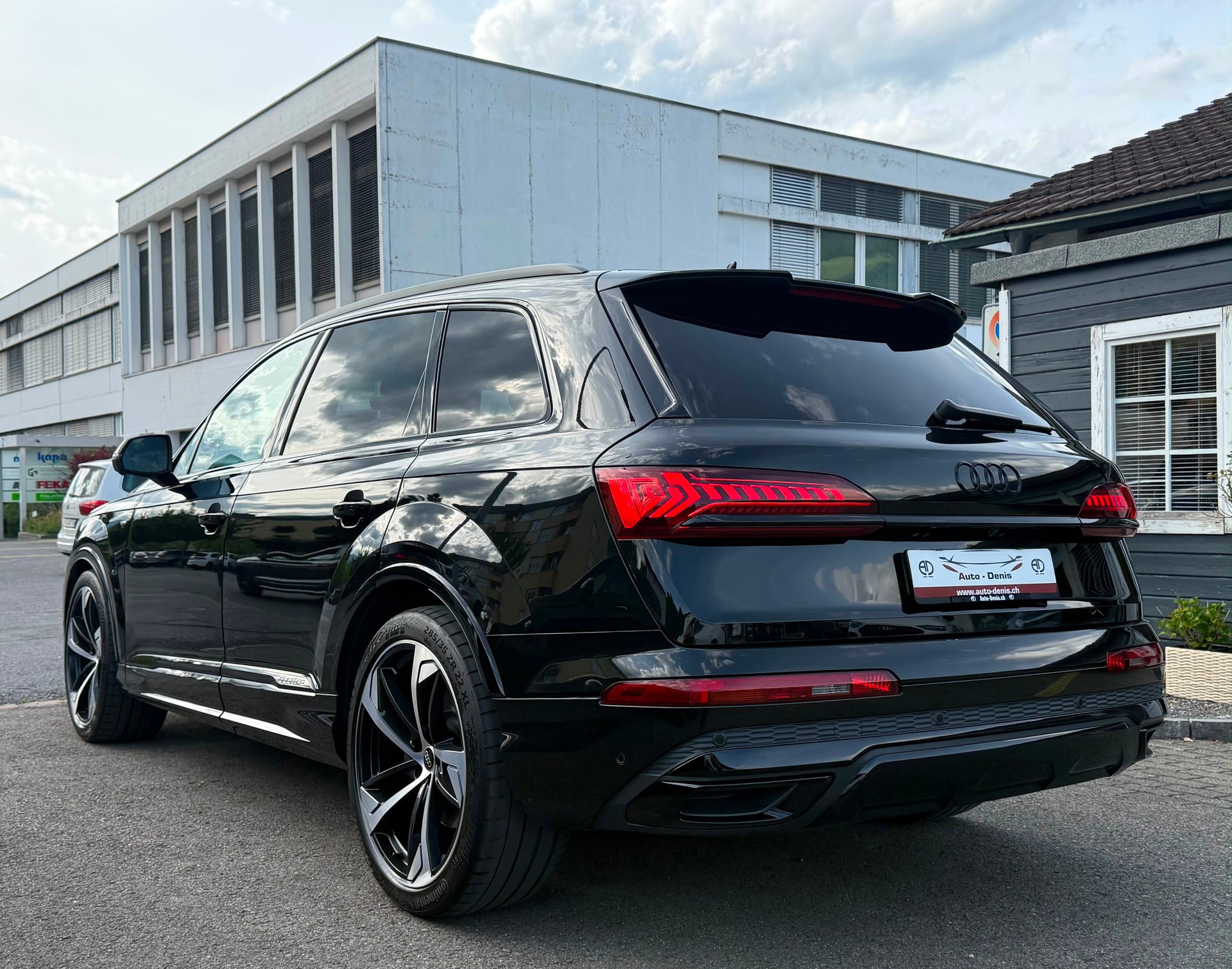 AUDI Q7 3.0 50 TDI S Line quattro T-Tronic *Traumausstattung*-image-5