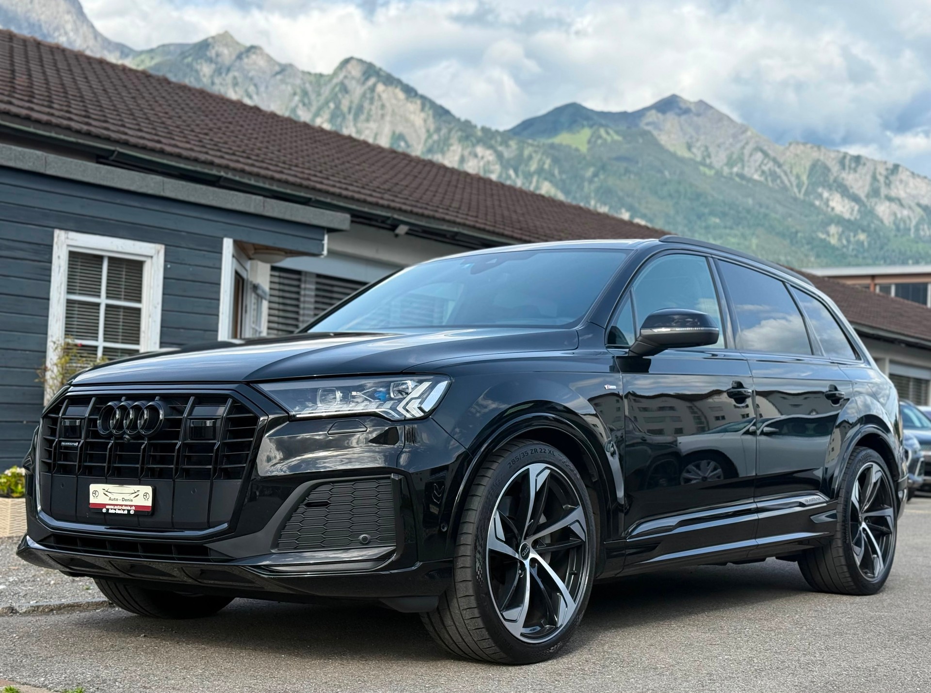 AUDI Q7 3.0 50 TDI S Line quattro T-Tronic *Traumausstattung*