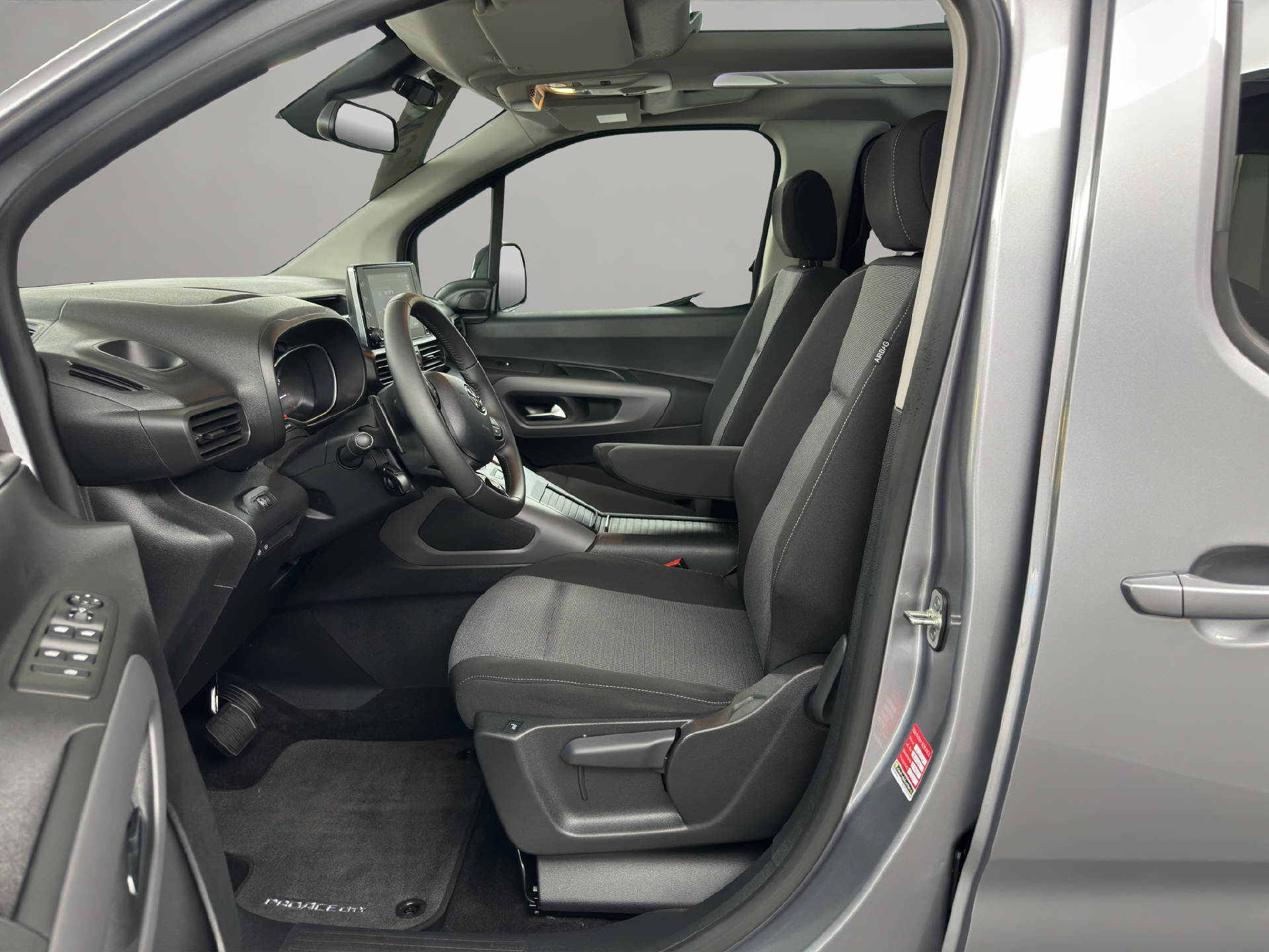 TOYOTA Proace City Verso L1 1.5 HDi 130 Style-image-5