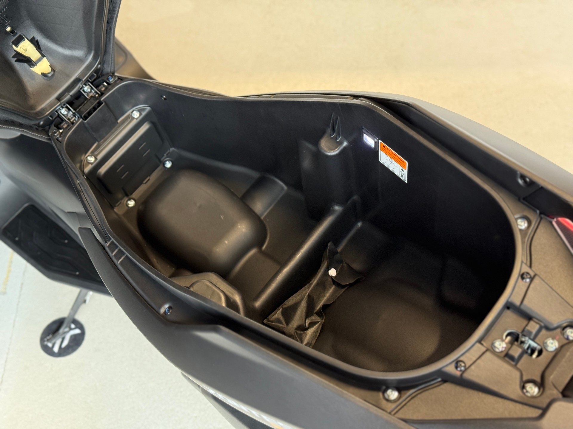 ZONTES 125 X-image-10