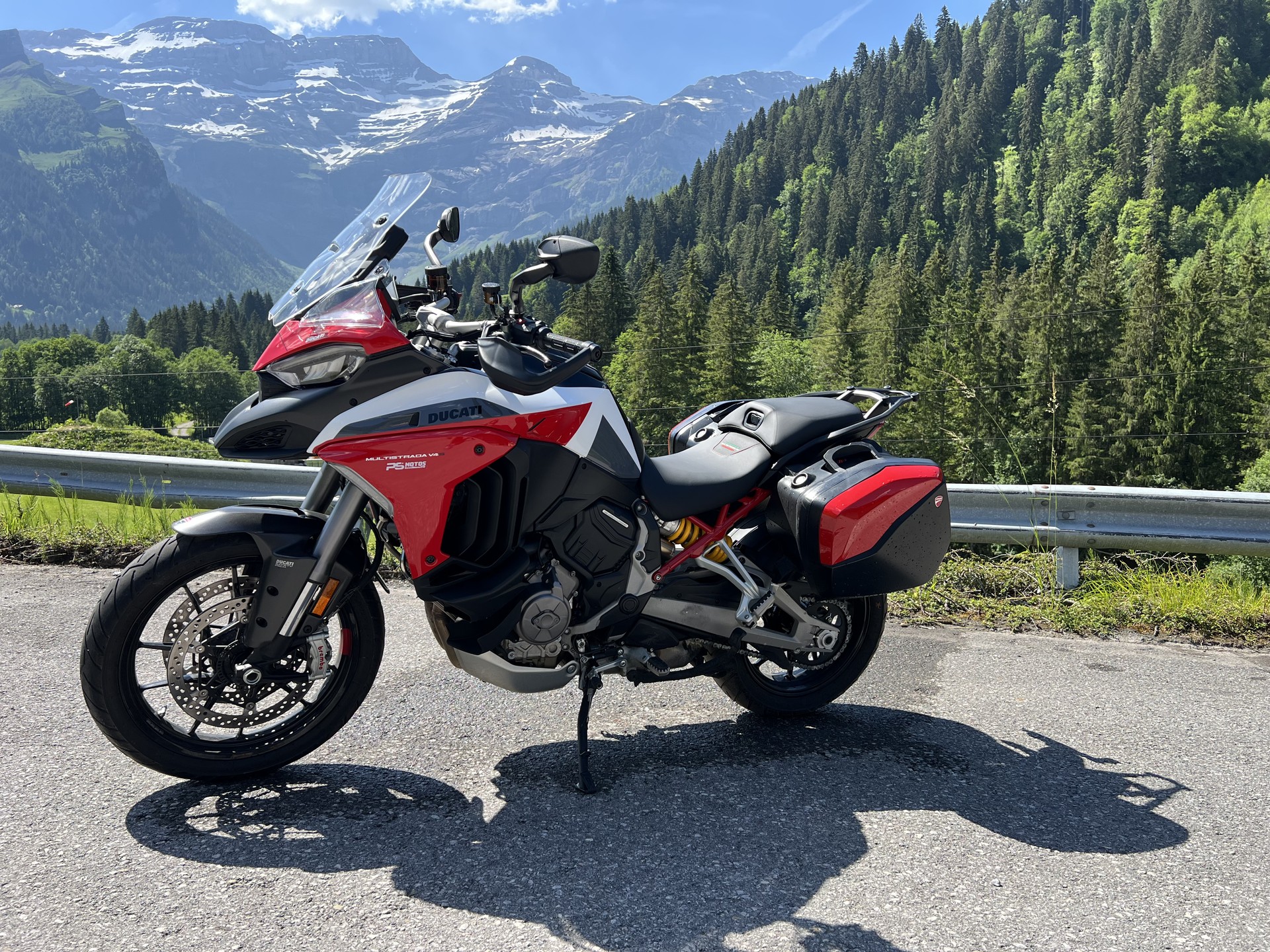 DUCATI MULTISTRADA V4 S-image-0