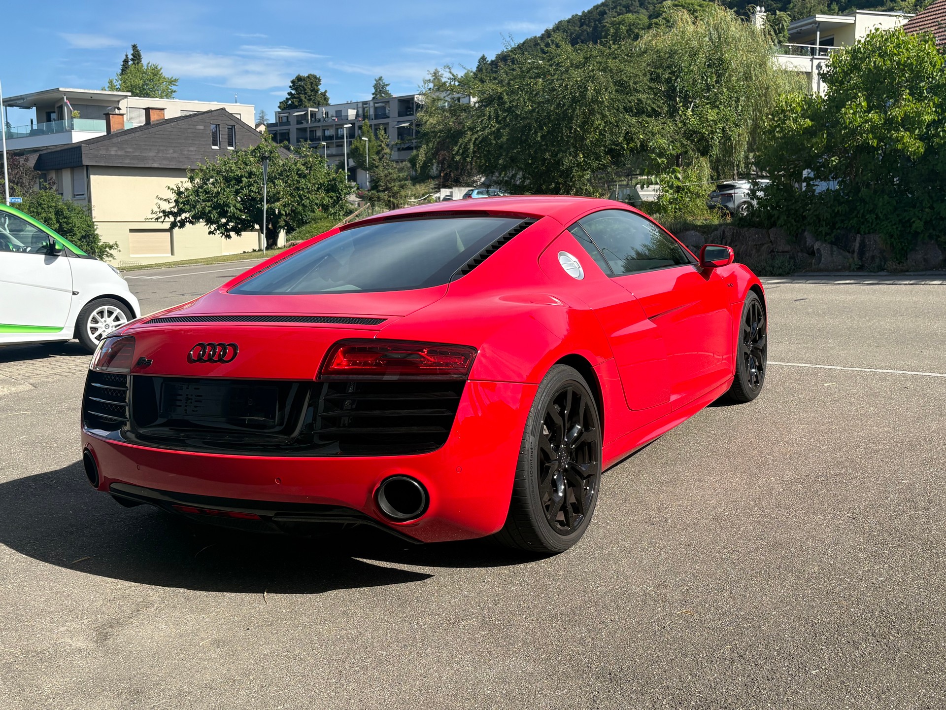 AUDI R8 Coupé 5.2 S-Tronic-image-2