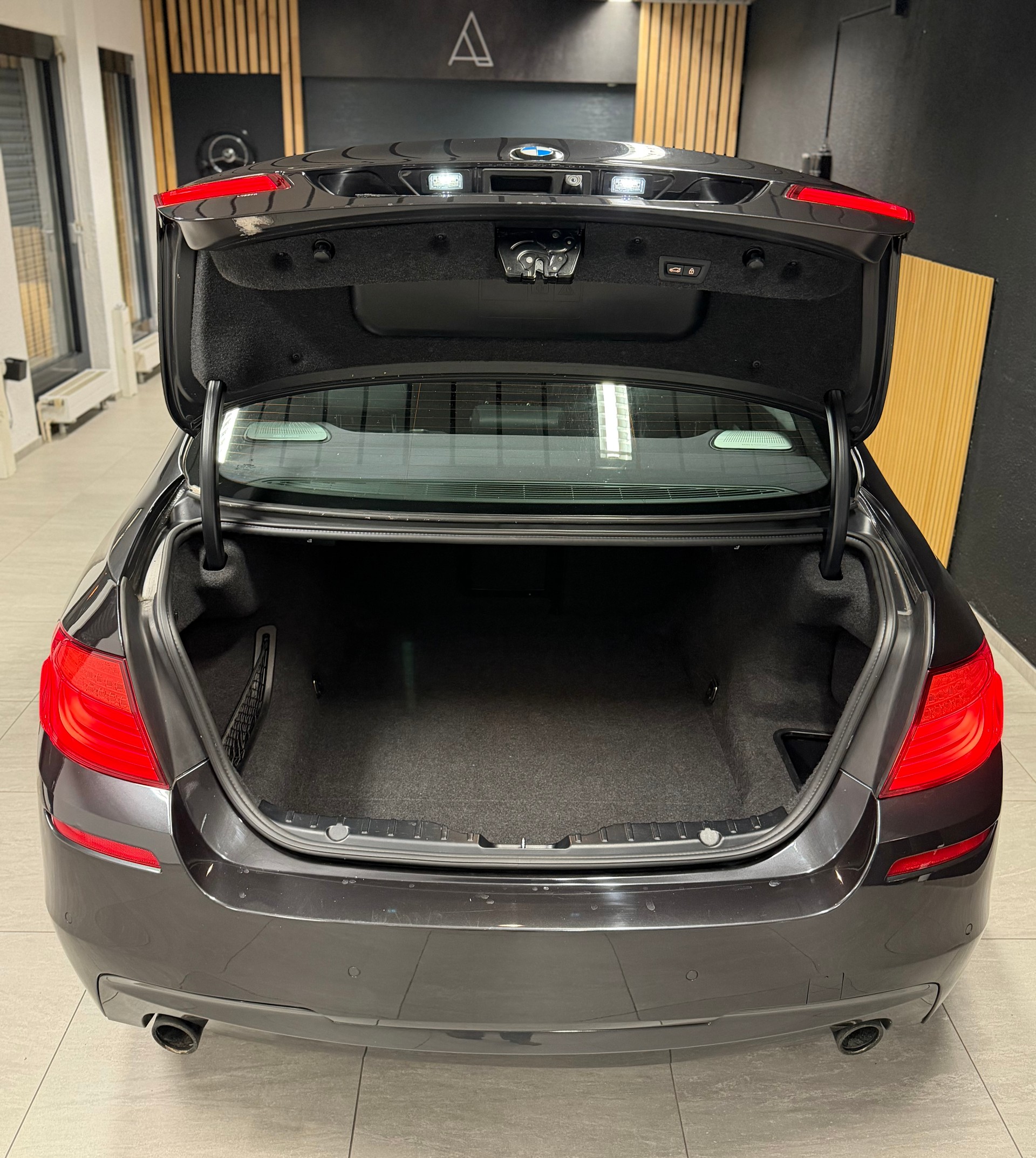 BMW 535d xDrive Steptronic-image-5