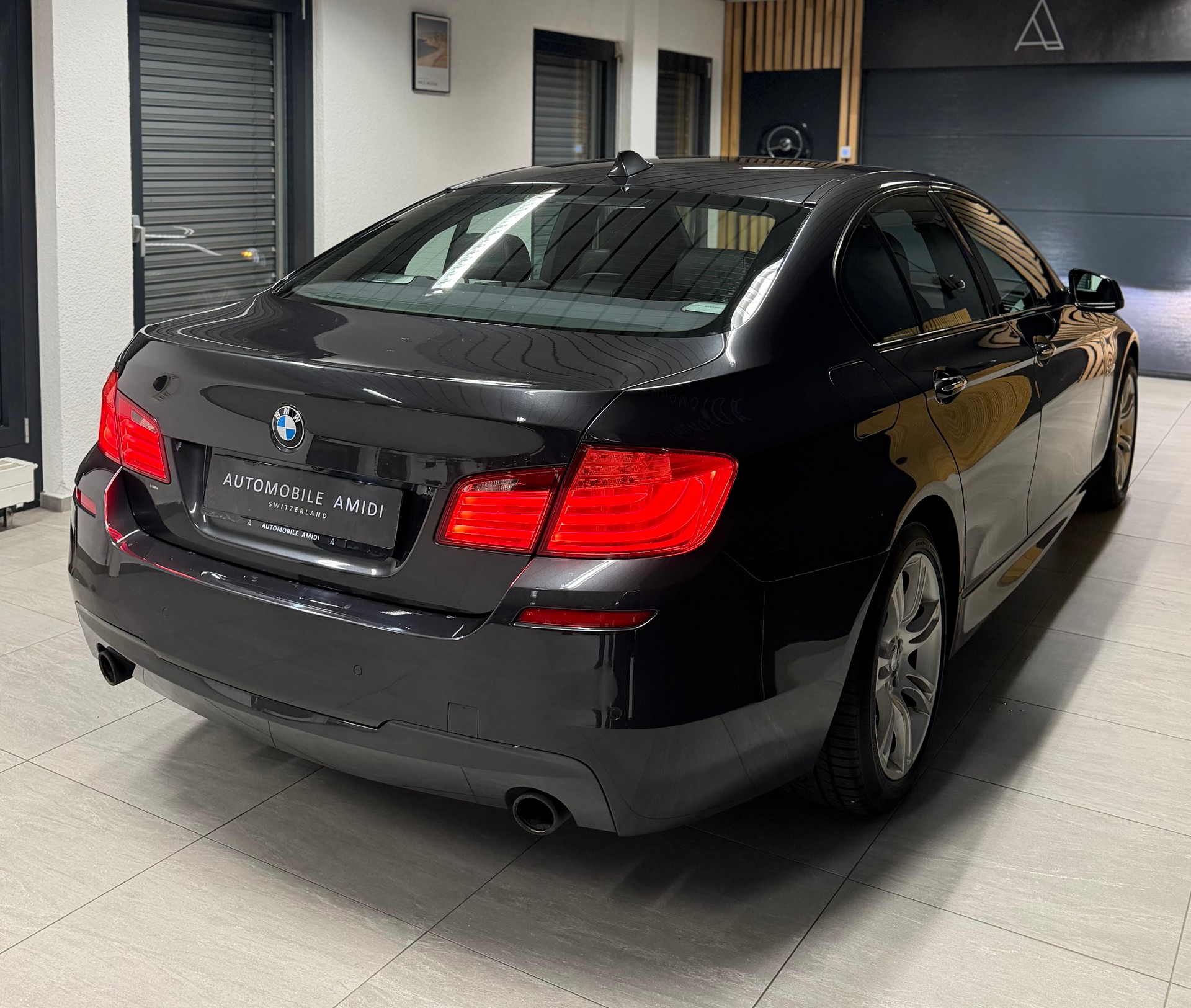 BMW 535d xDrive Steptronic-image-4