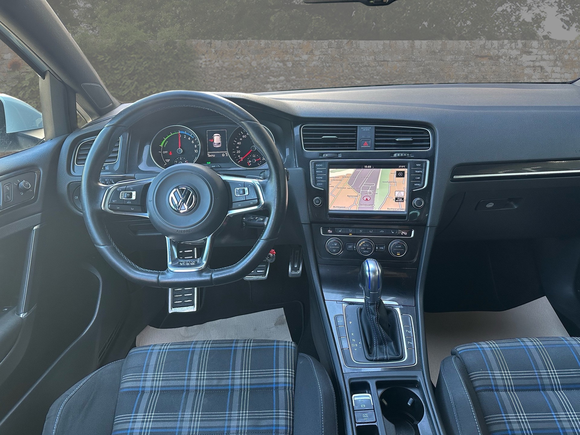 VW Golf 1.4 TSI GTE DSG-image-9