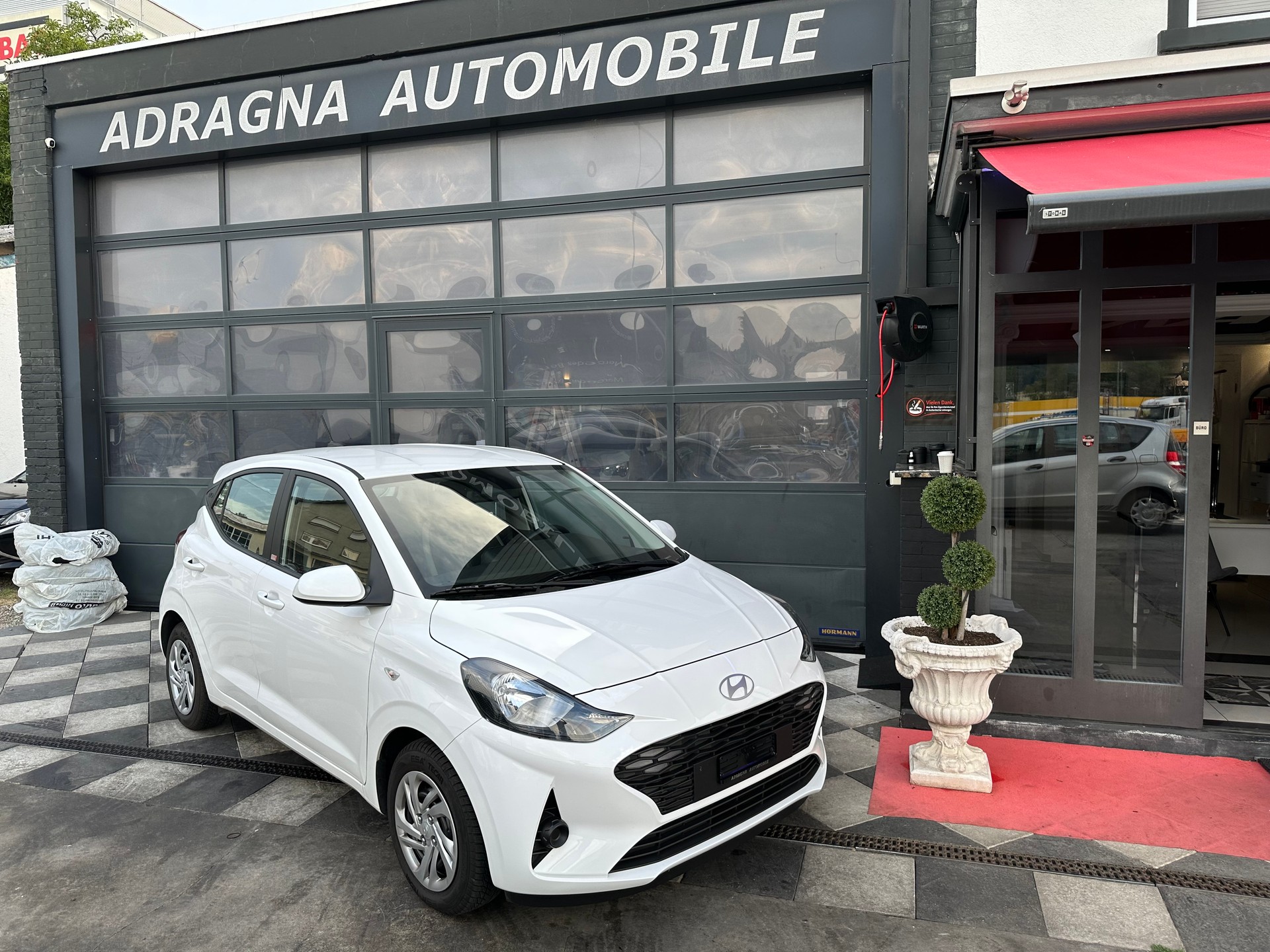 HYUNDAI i10 1.0 Origo Automat-showroom-element-2