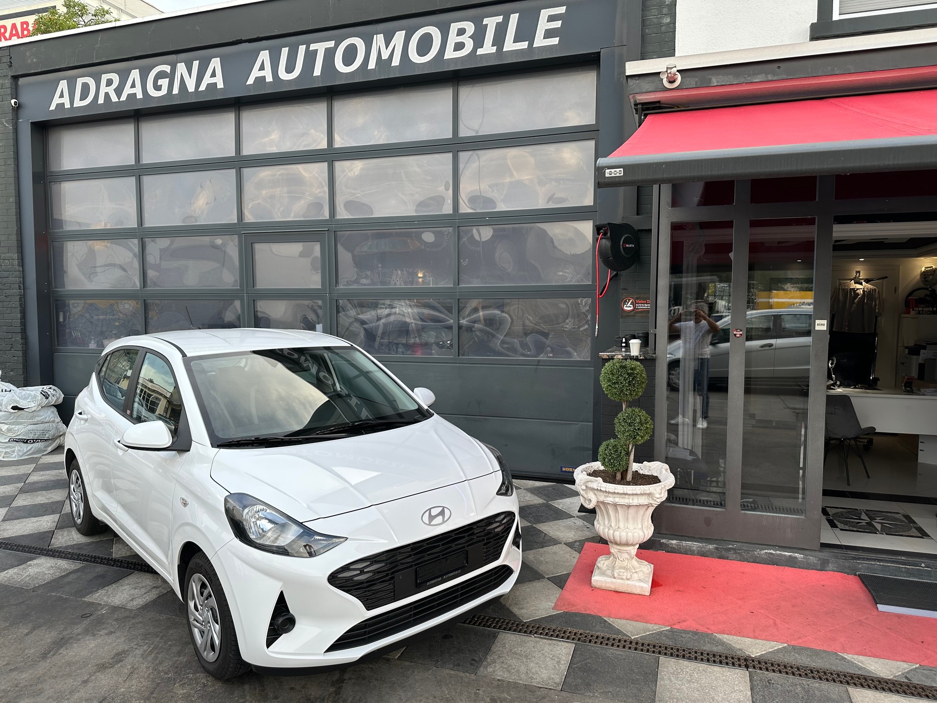 HYUNDAI i10 1.0 Origo Automat-showroom-element-1