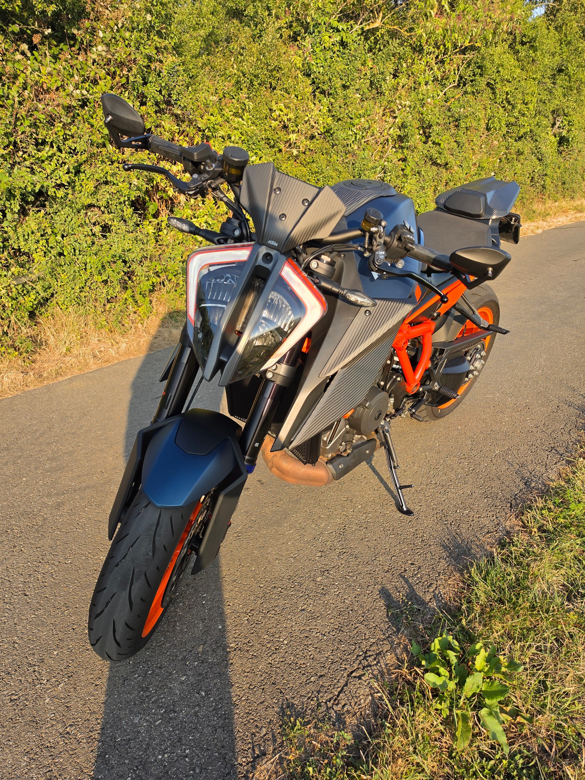 KTM 1290 Super Duke R EVO-image-5