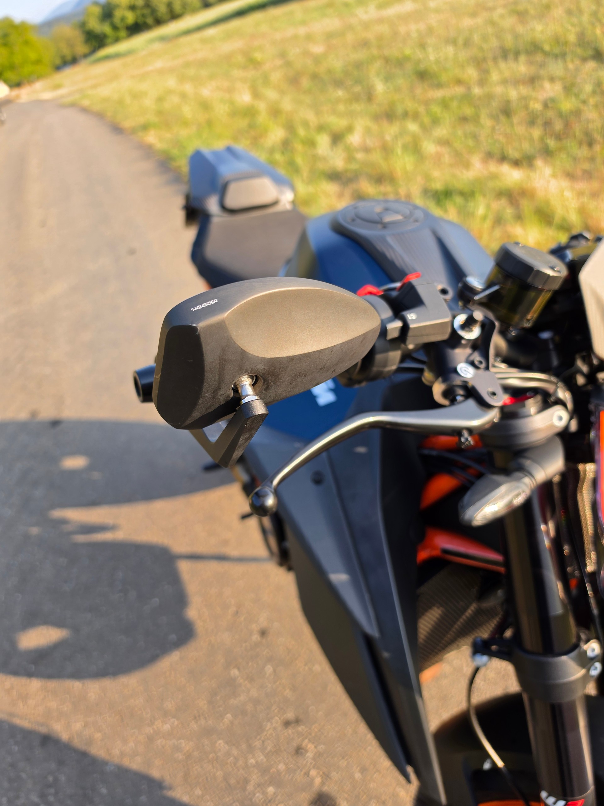 KTM 1290 Super Duke R EVO-image-6