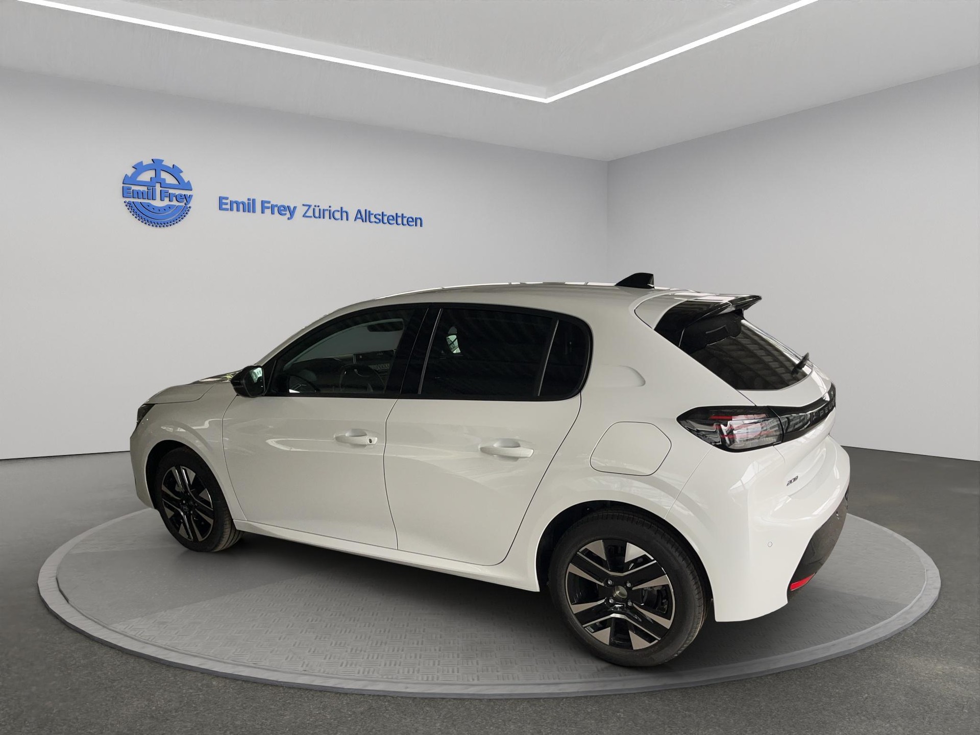 PEUGEOT 208 1.2 Hybrid Style-showroom-element-2