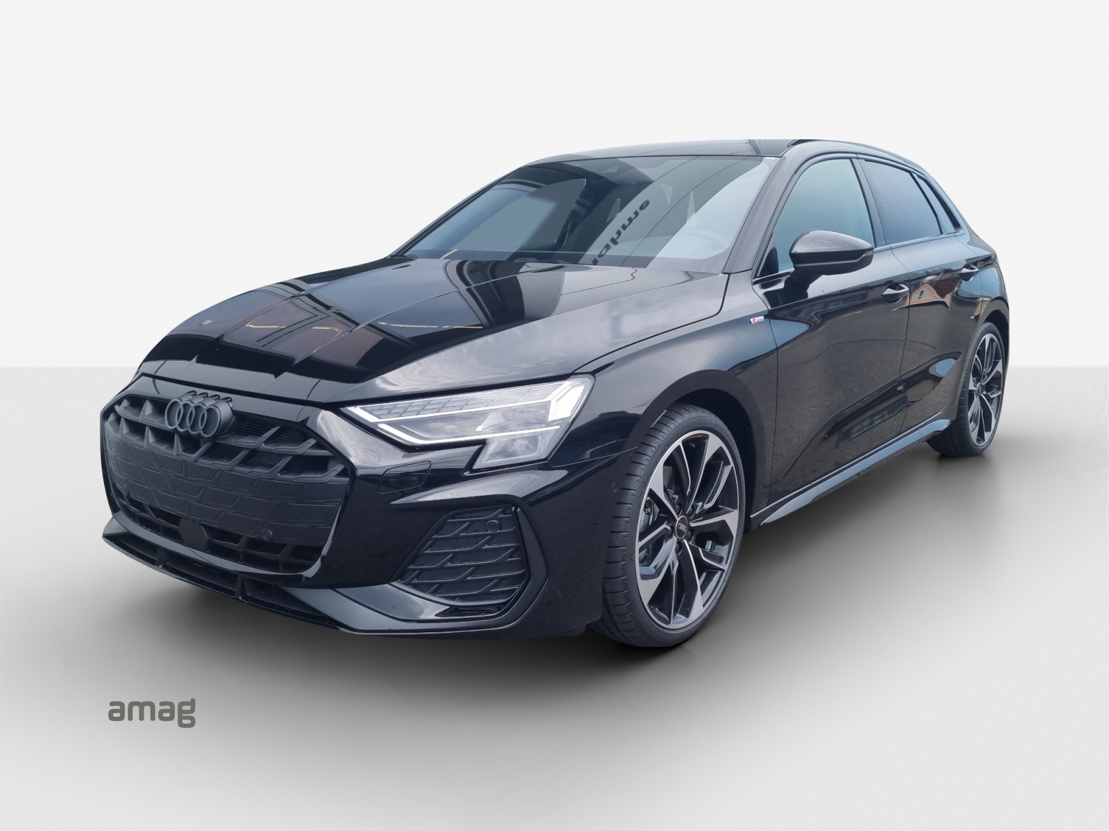 AUDI A3 Sportback TFSI 110 kW S line Attraction S tronic