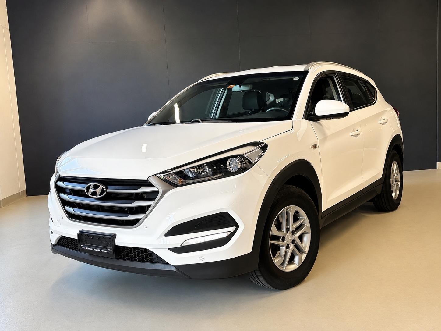 HYUNDAI Tucson 1.7 CRDI Origo 2WD DCT7-image-1
