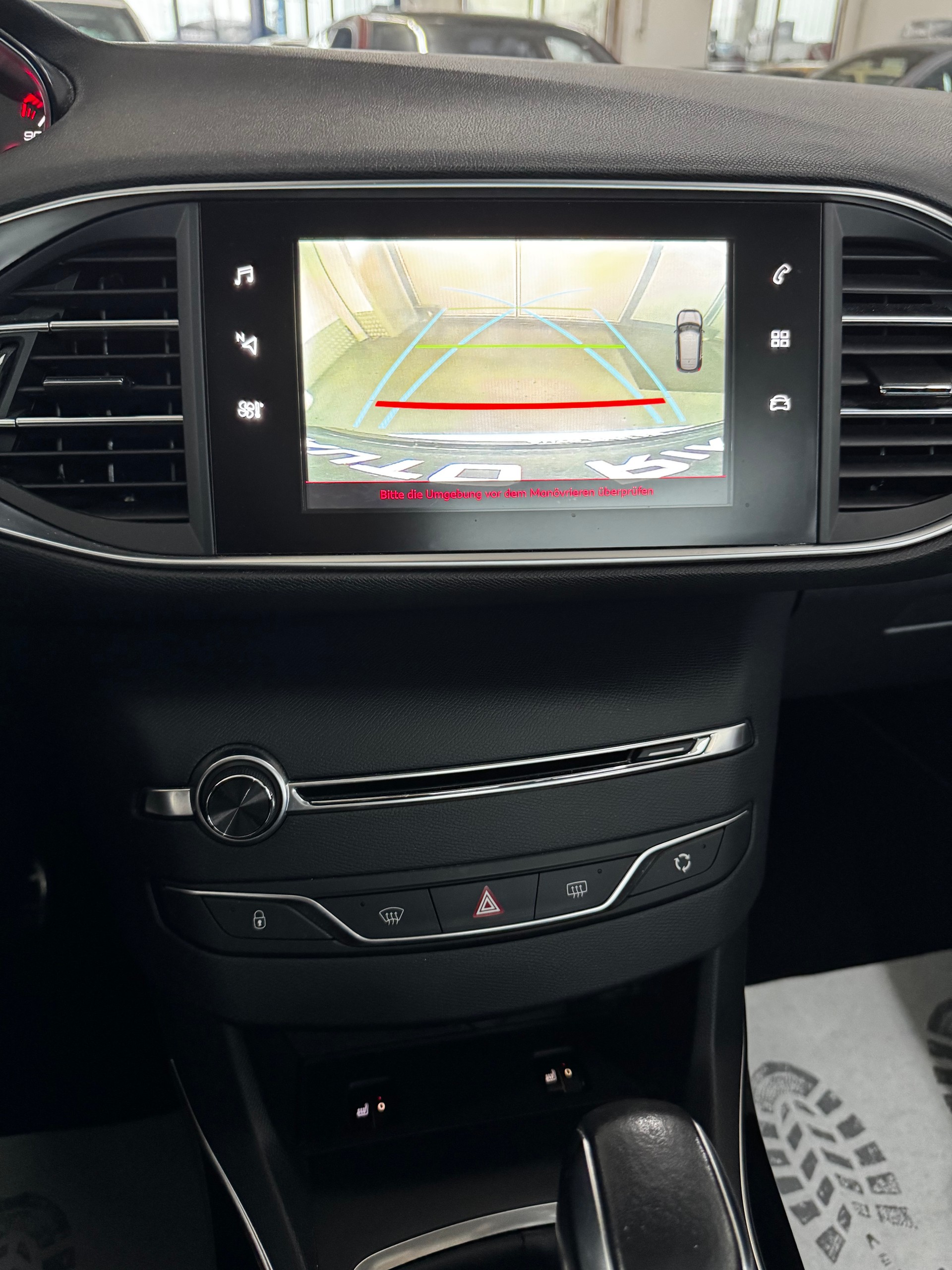 PEUGEOT 308 1.2 Pure Tech GT Line EAT6-image-20
