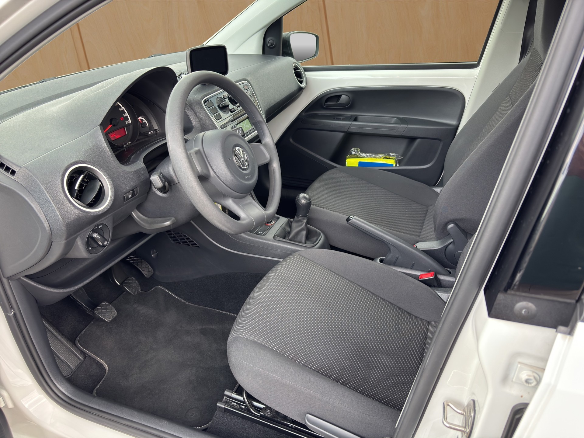 VW Up 1.0 pure up-image-6