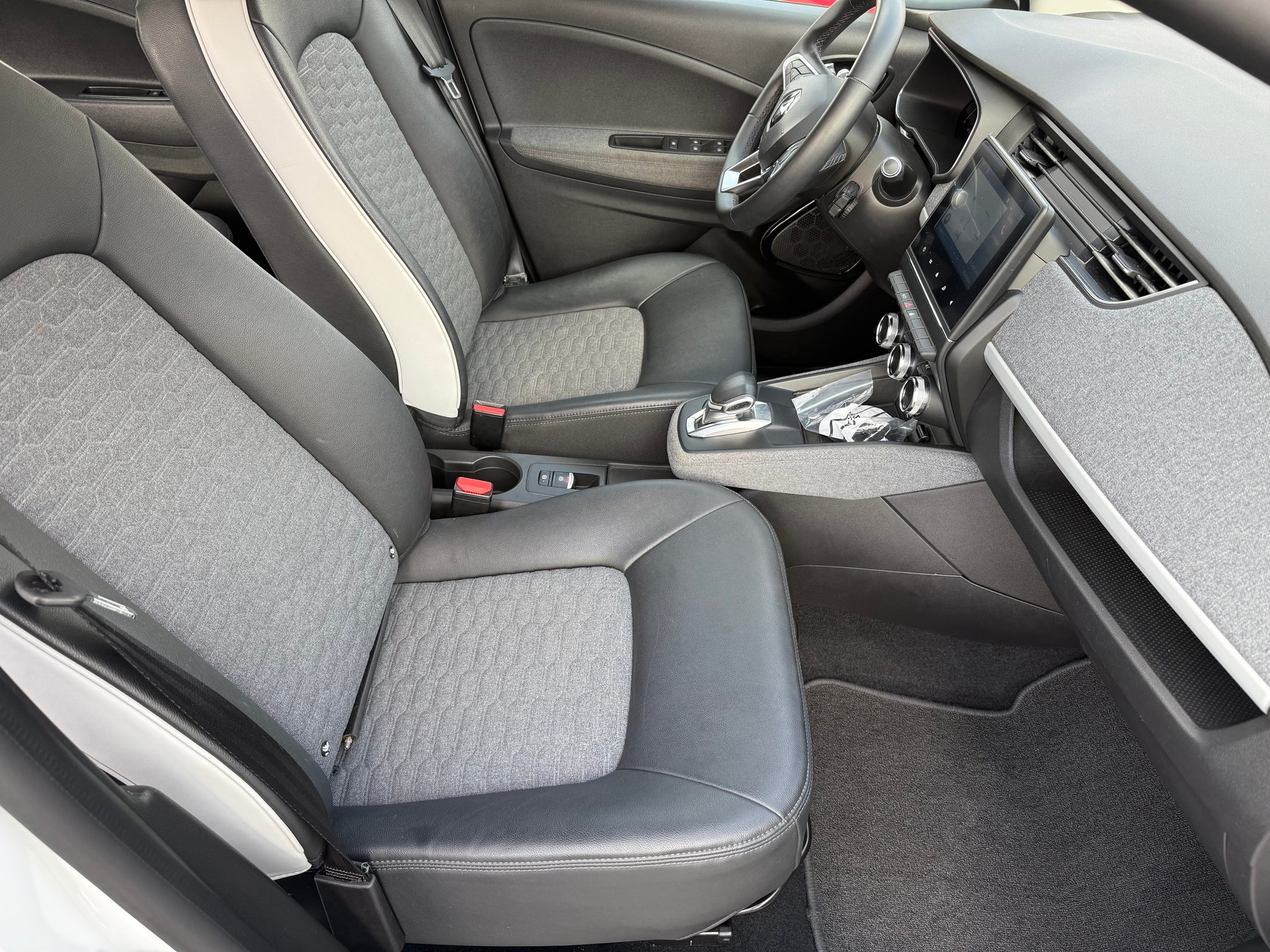 RENAULT Zoe Zen R110 (incl. Batterie)-image-10