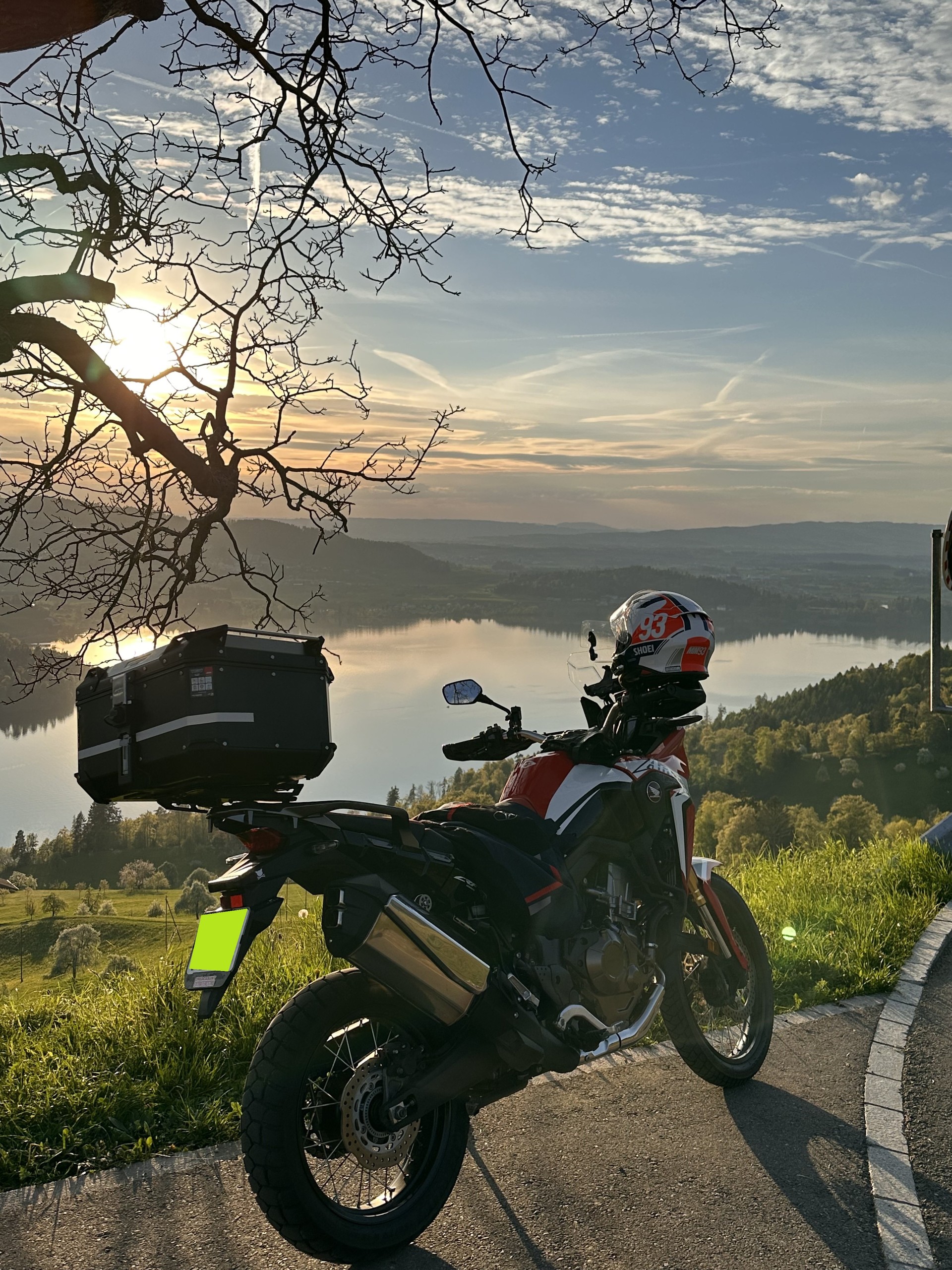 HONDA CRF 1000A Africa Twin-image-0