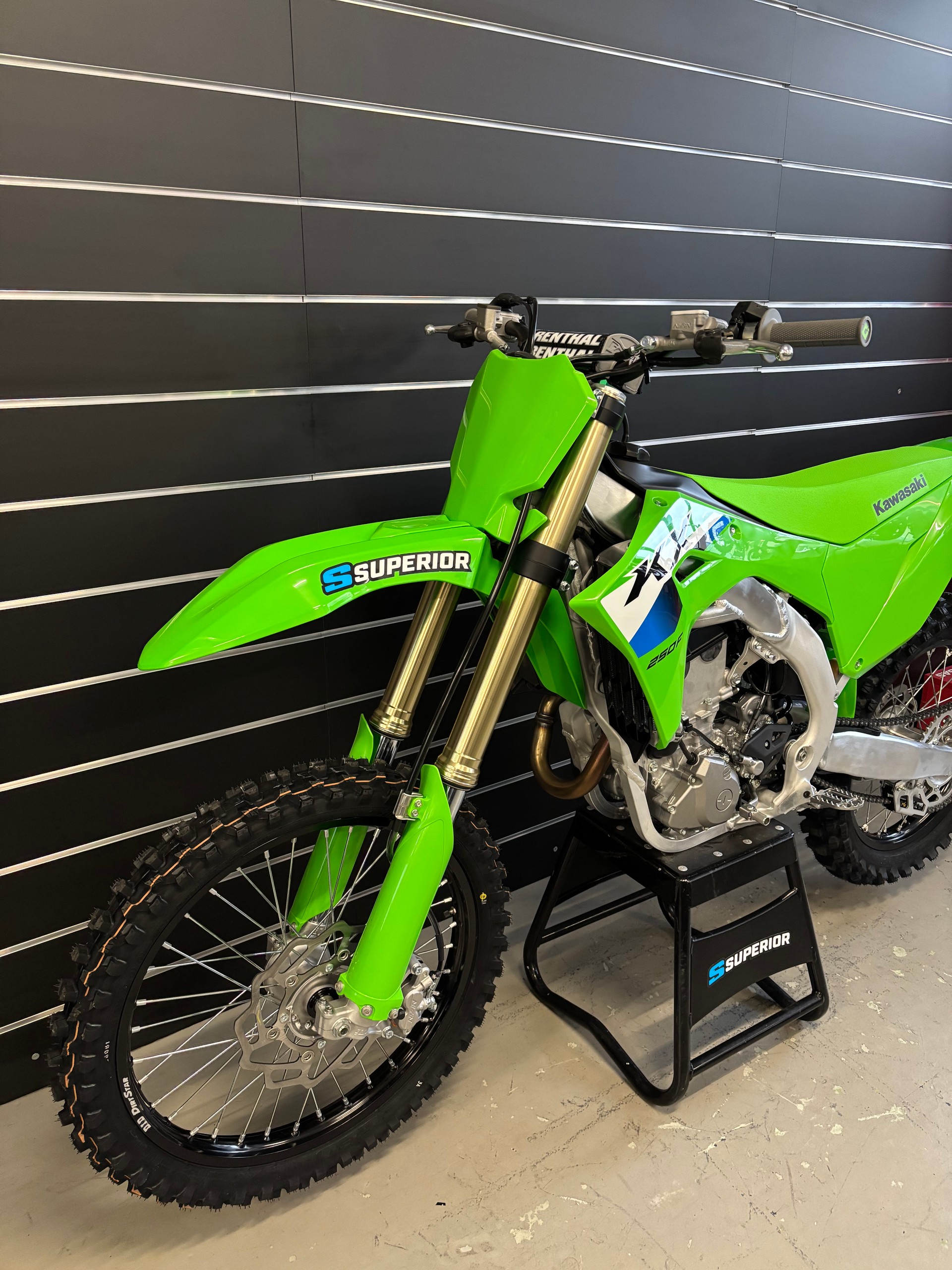 KAWASAKI KX 250F-image-4