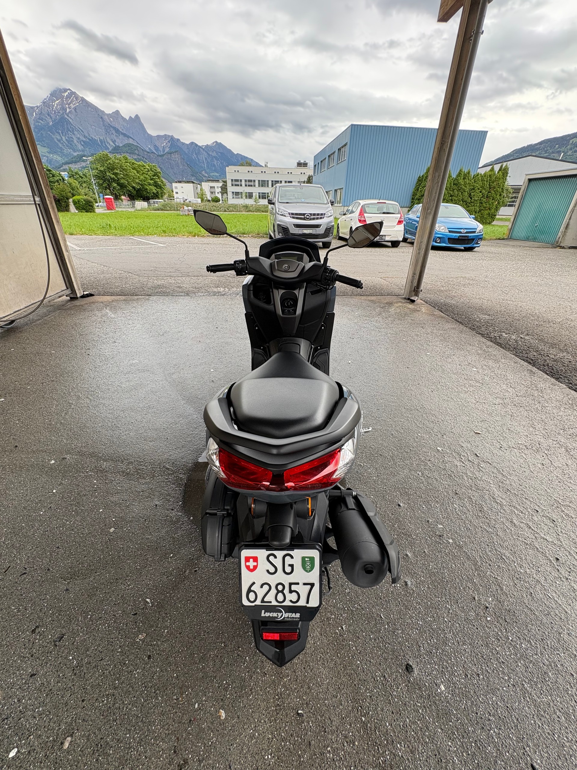 YAMAHA N-Max GPD 125-image-3