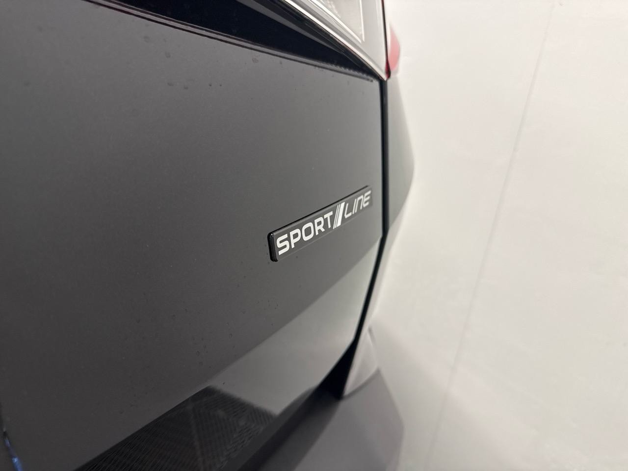SKODA Elroq 85 Sportline-image-16