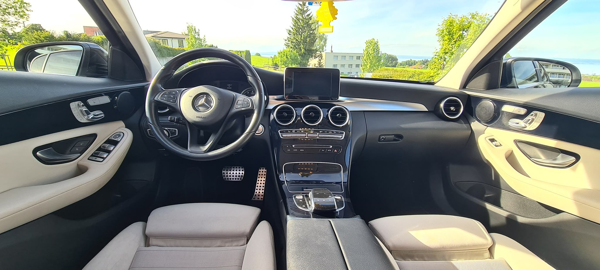 MERCEDES-BENZ C 200 Exclusive 4Matic 7G-Tronic-image-6