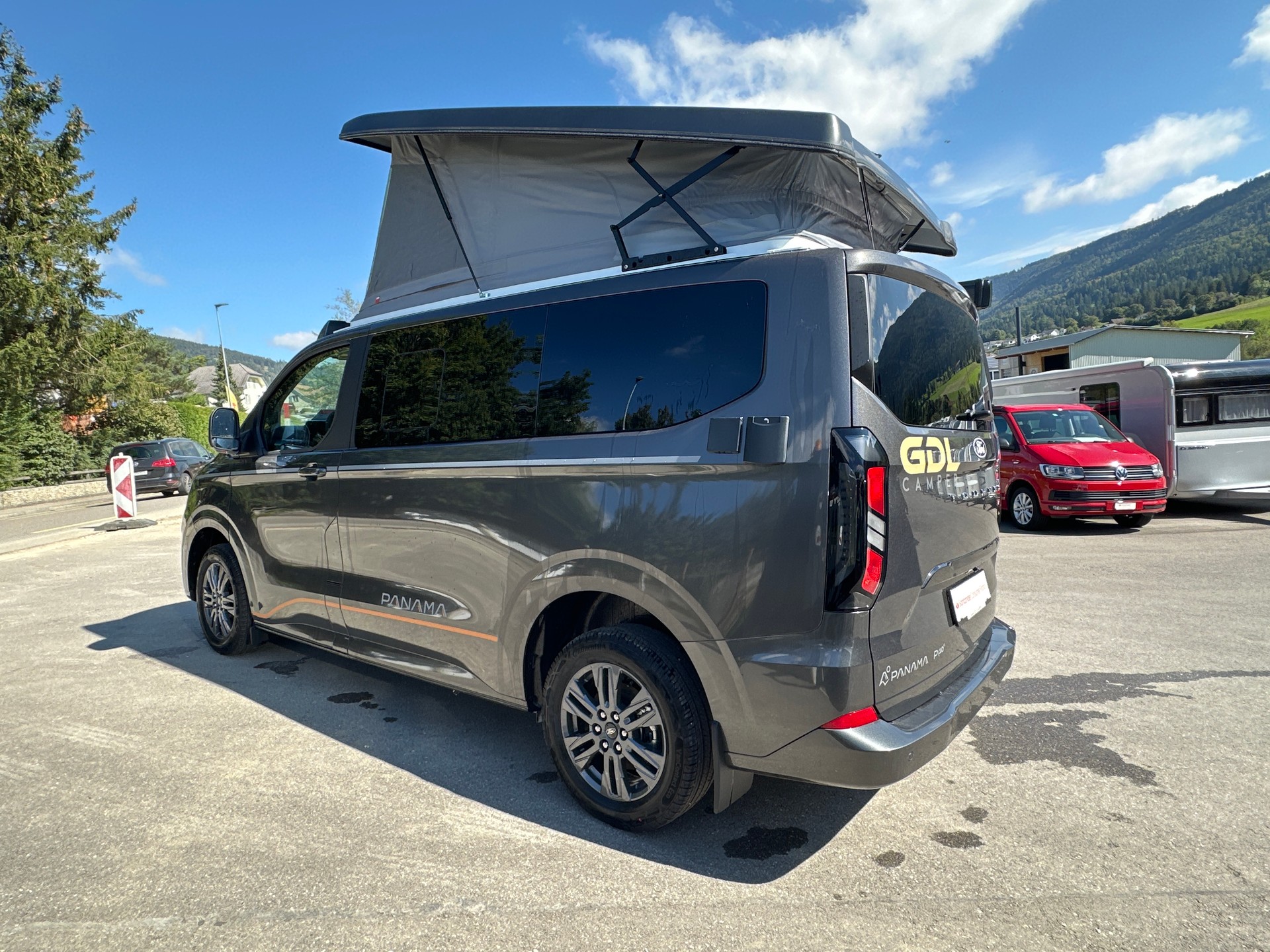 Panama Peak 10+-showroom-element-3