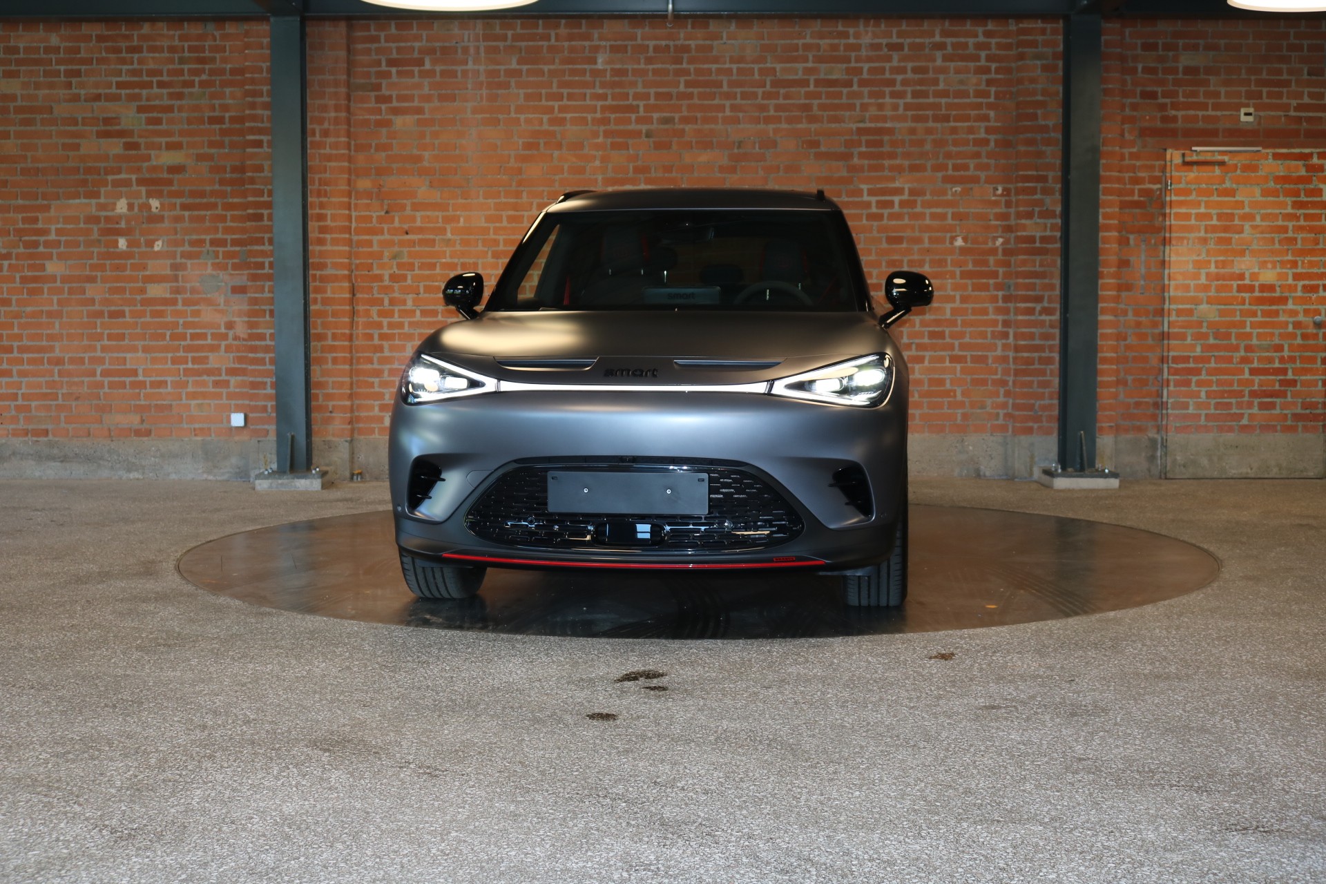 SMART #1 66 kWh Brabus 4x4, 428 PS, Aktions-Leasing 0% oder Cash-Prämie CHF 4'000.-, sofort verfügbar, inkl. Sitzlüftung-image-1