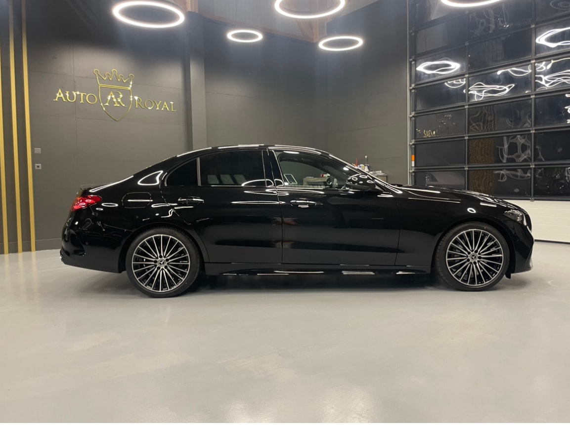 MERCEDES-BENZ C 200 AMG Line 4Matic-image-7