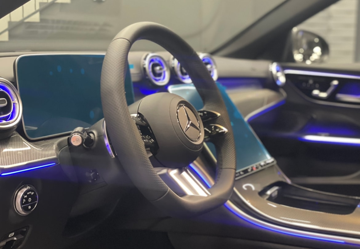 MERCEDES-BENZ C 200 AMG Line 4Matic-image-13