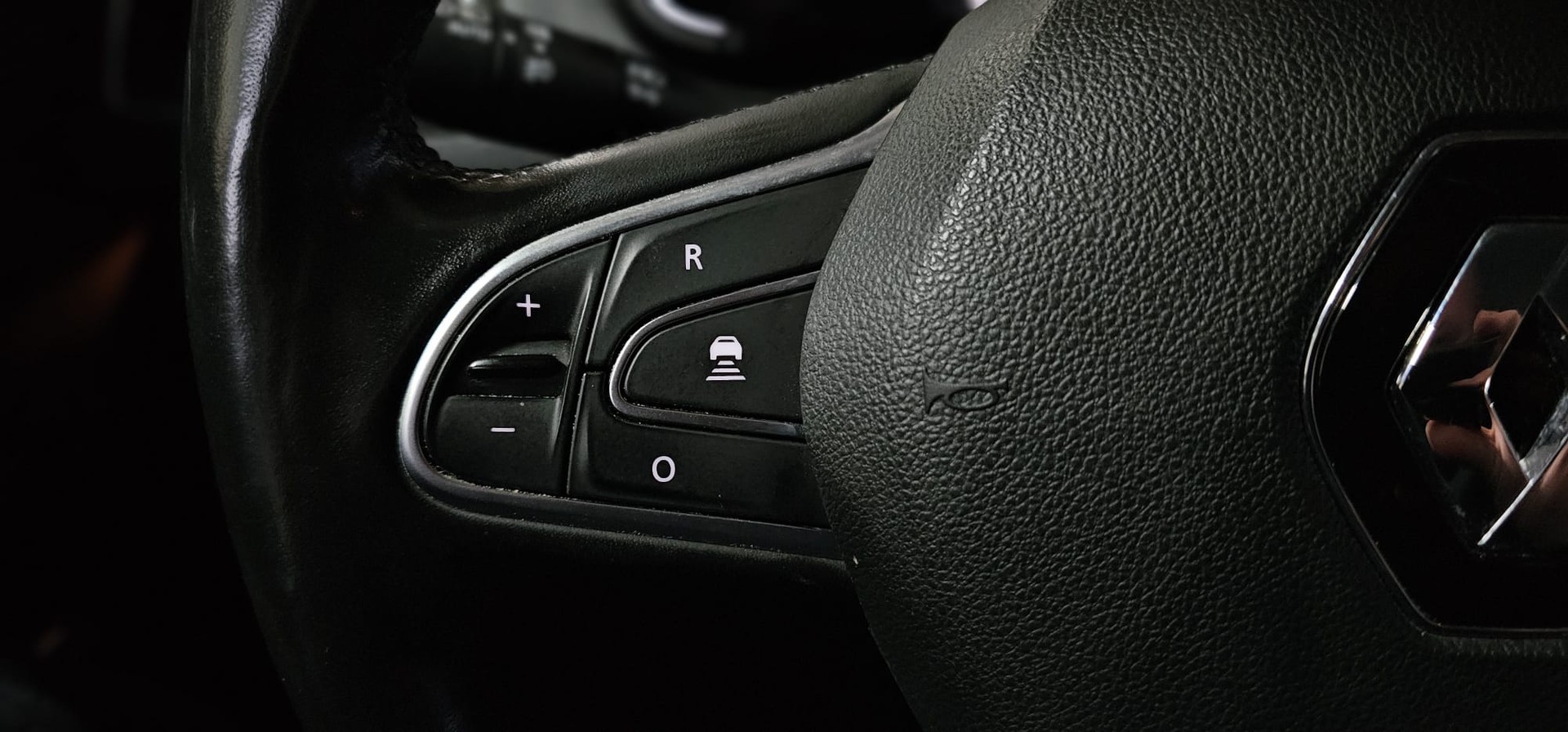 RENAULT Talisman Grandtour 1.3 TCe Business EDC-image-14