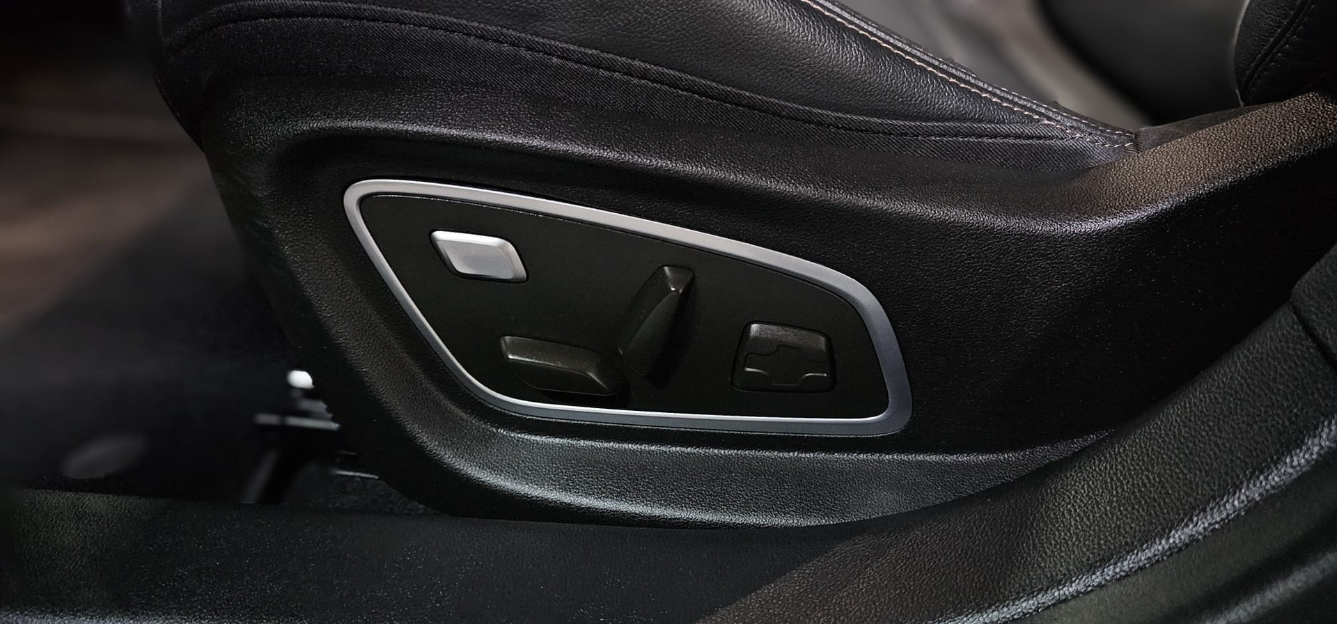 RENAULT Talisman Grandtour 1.3 TCe Business EDC-image-16