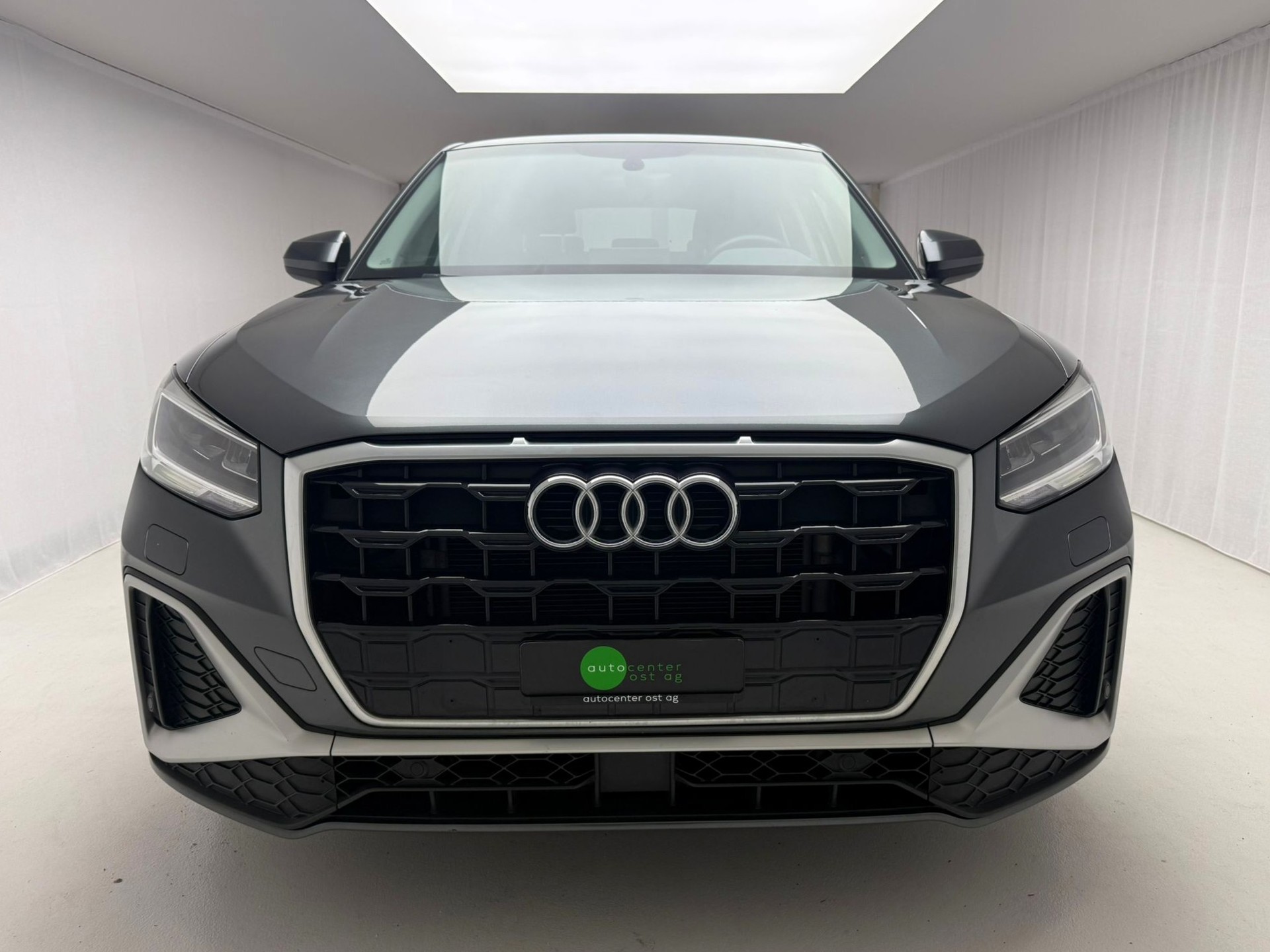AUDI Q2 35 TFSI S line S-tronic-image-4