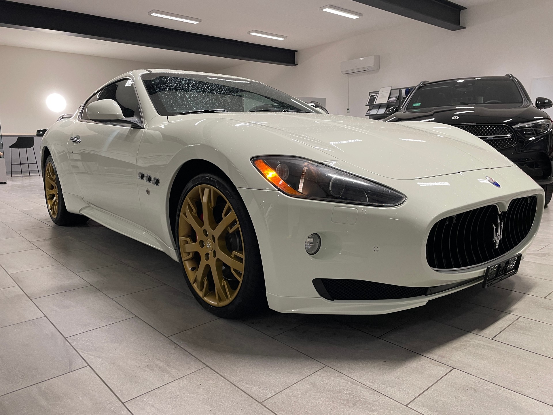 MASERATI GranTurismo S Cambiocorsa-showroom-element-2