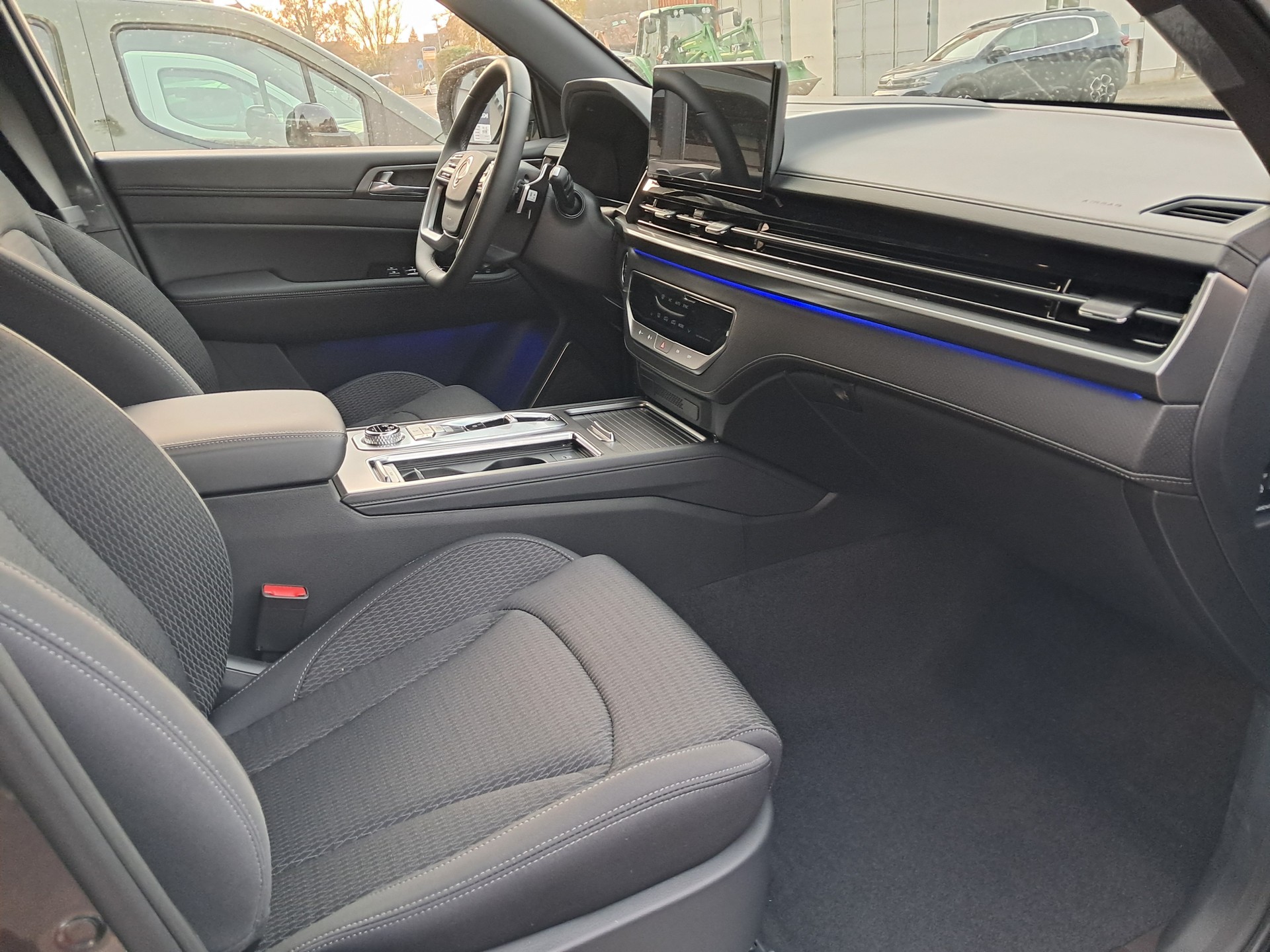 KGM-SsangYong Rexton 2.2 CRDi Platinum 4WD AT-image-6