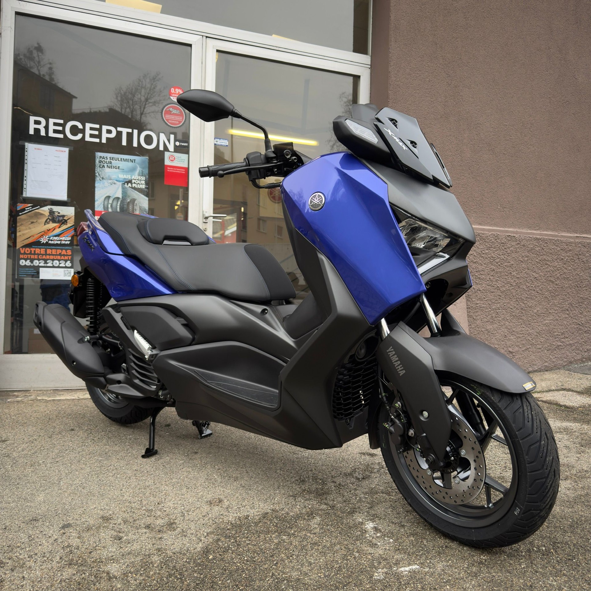 YAMAHA X-Max YP 125-showroom-element-1