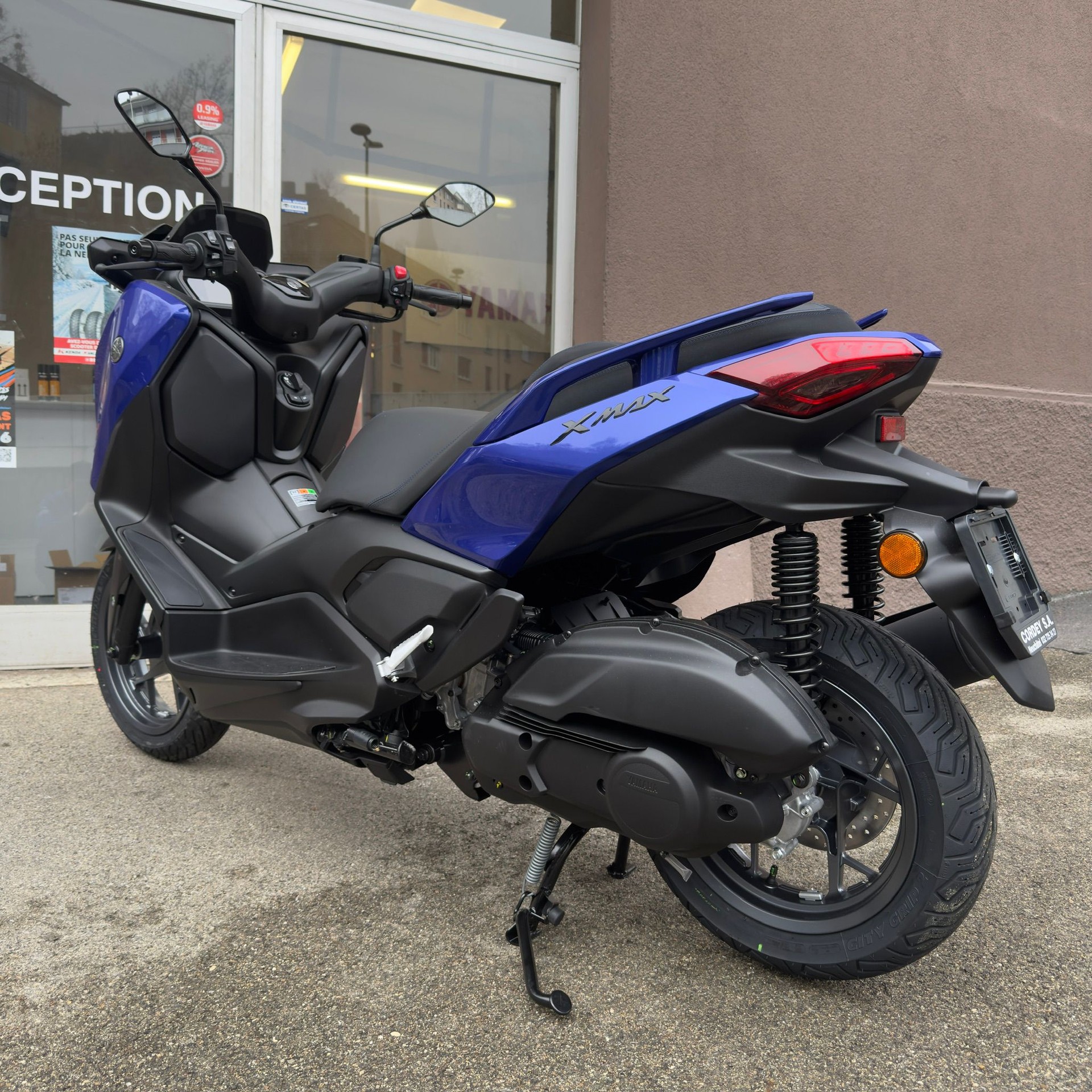 YAMAHA X-Max YP 125-showroom-element-3