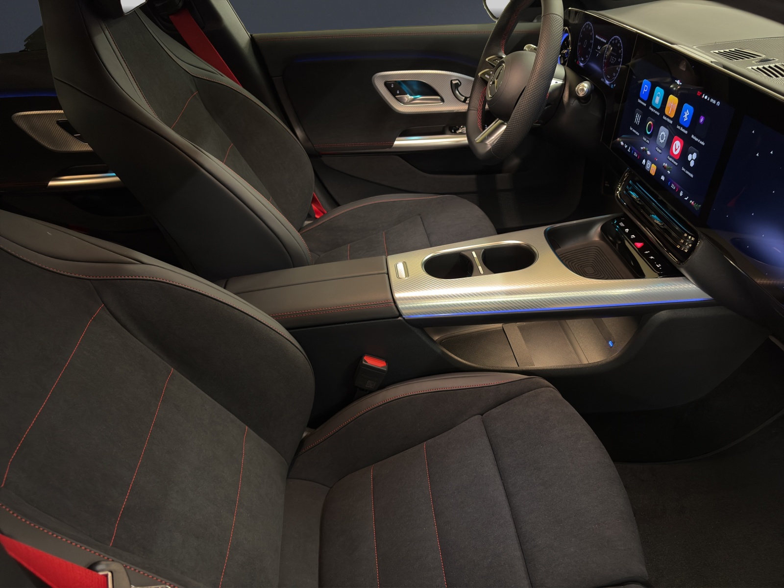 MERCEDES-BENZ CLA 350 EQ 4MATIC-image-7