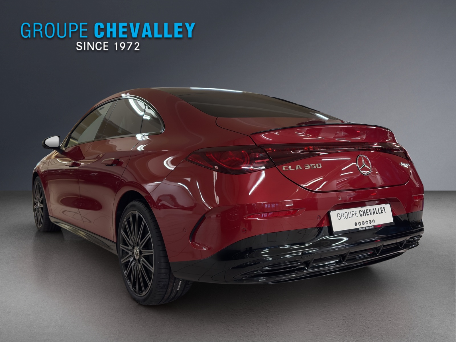 MERCEDES-BENZ CLA 350 EQ 4MATIC-showroom-element-2
