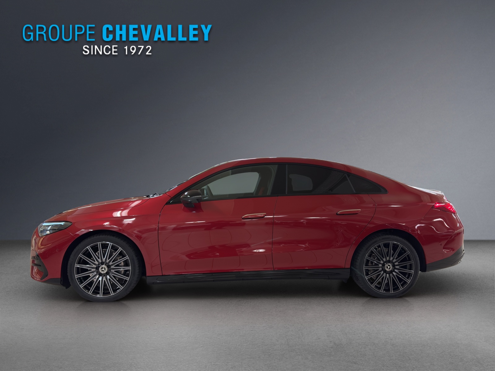 MERCEDES-BENZ CLA 350 EQ 4MATIC-showroom-element-1