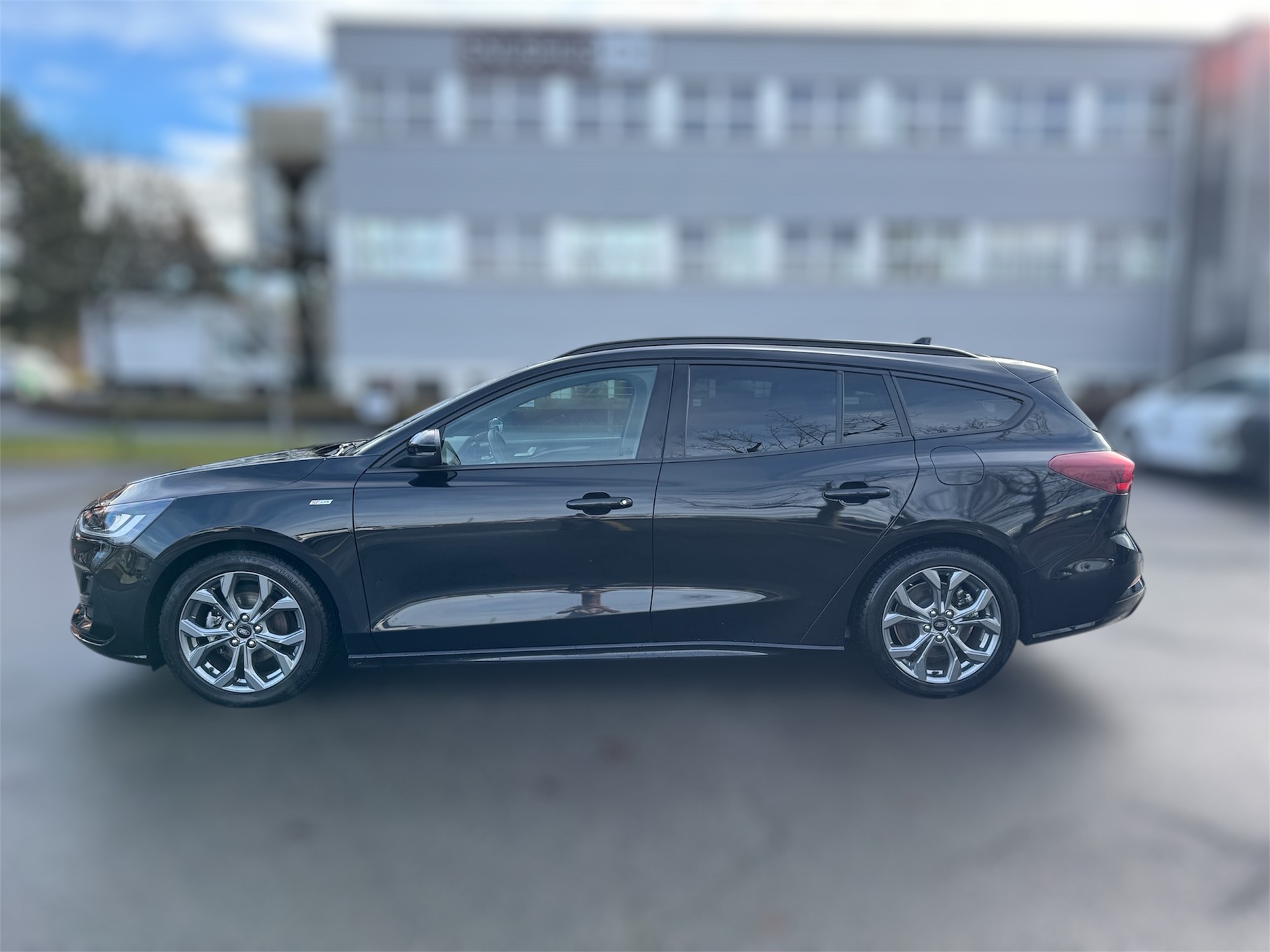 FORD Focus 1.0 MHEV ST-Line Vignale Automat-image-7
