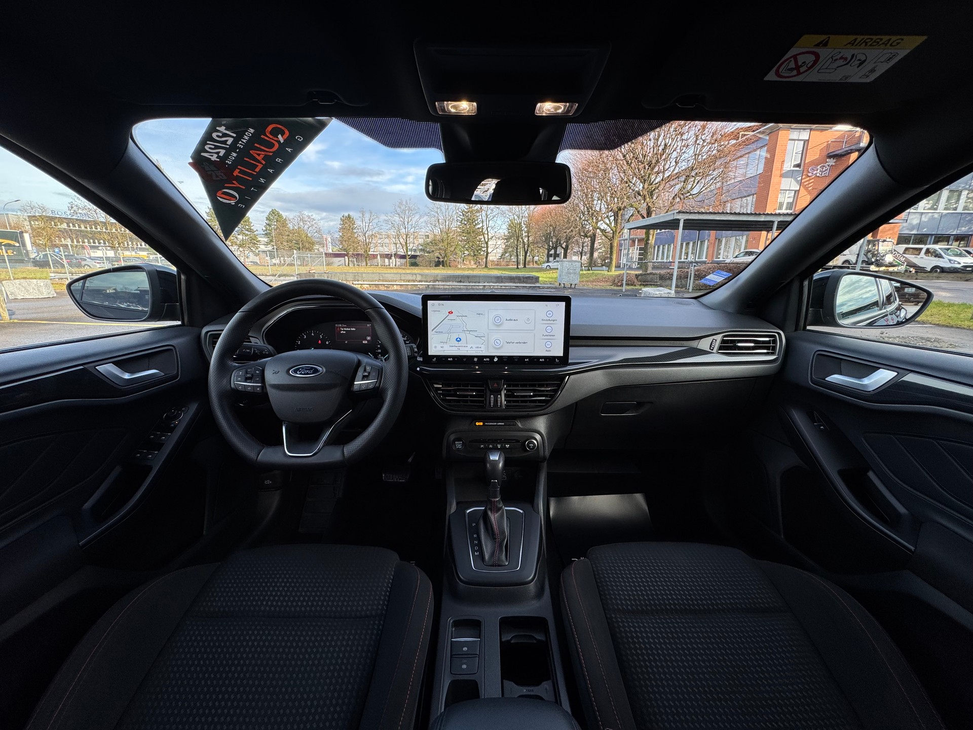 FORD Focus 1.0 MHEV ST-Line Vignale Automat-image-10