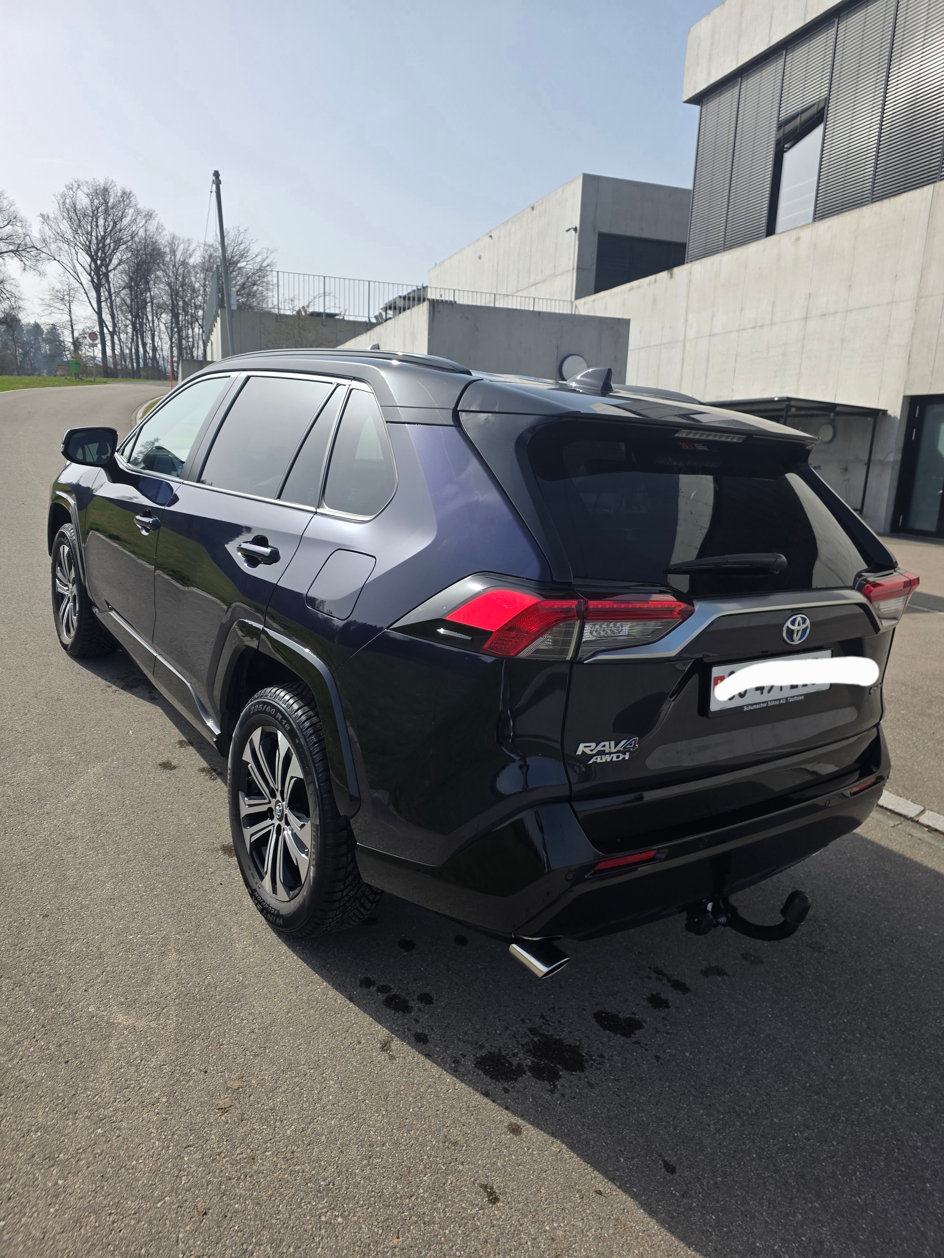 TOYOTA RAV-4 2.5 PHEV Platinum e-CVT 4WD-image-13