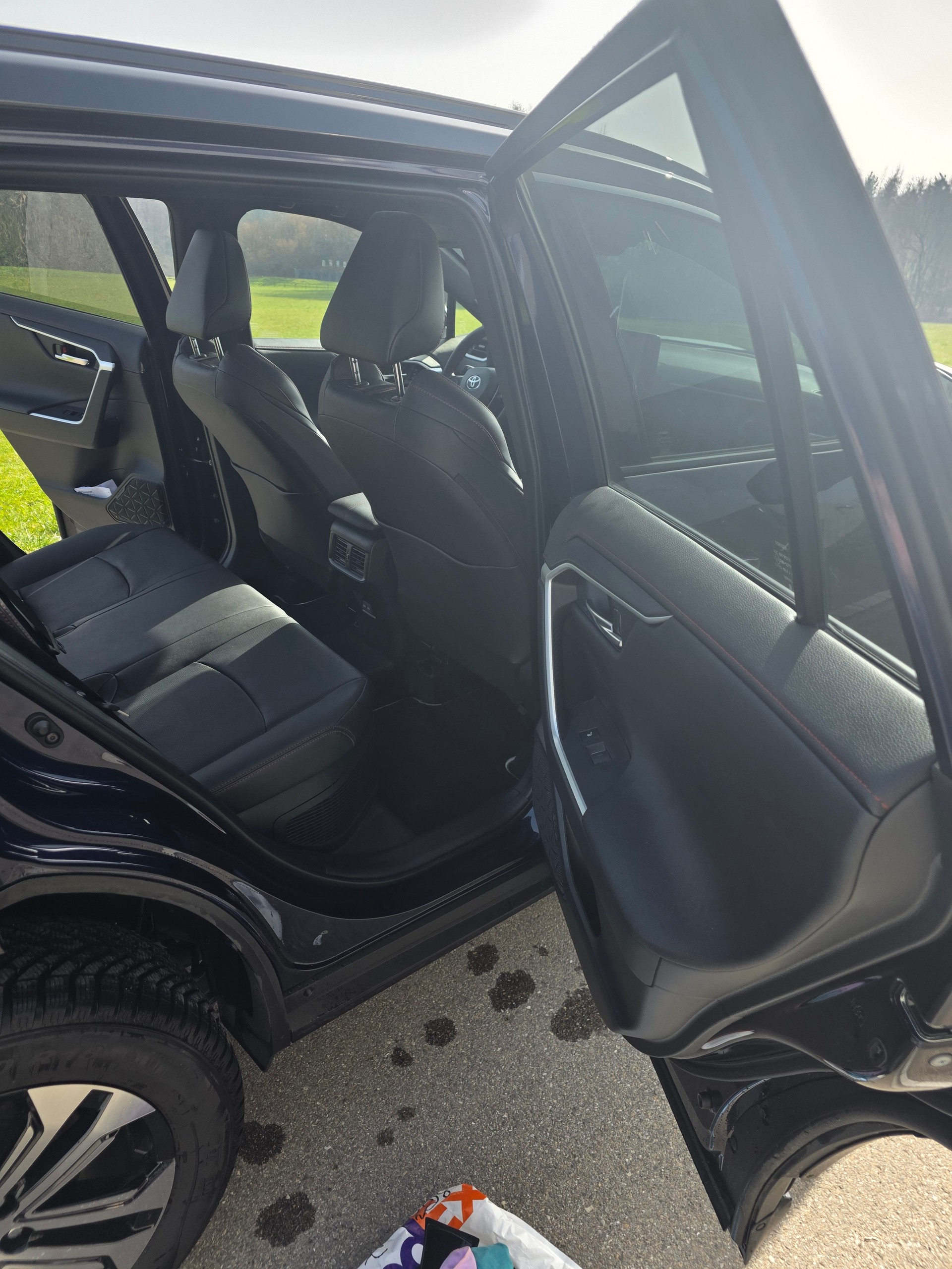 TOYOTA RAV-4 2.5 PHEV Platinum e-CVT 4WD-image-7