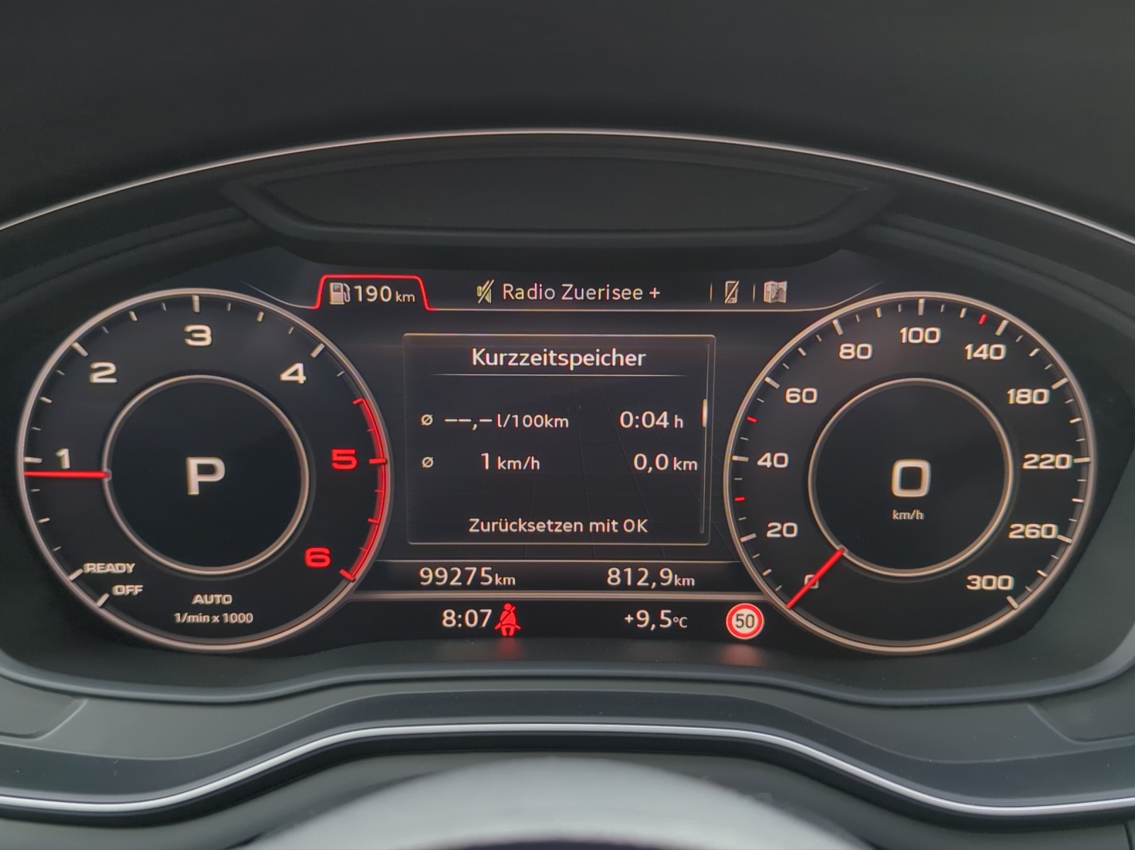 AUDI A4 Avant 2.0 TDI Sport quattro S-tronic-image-16